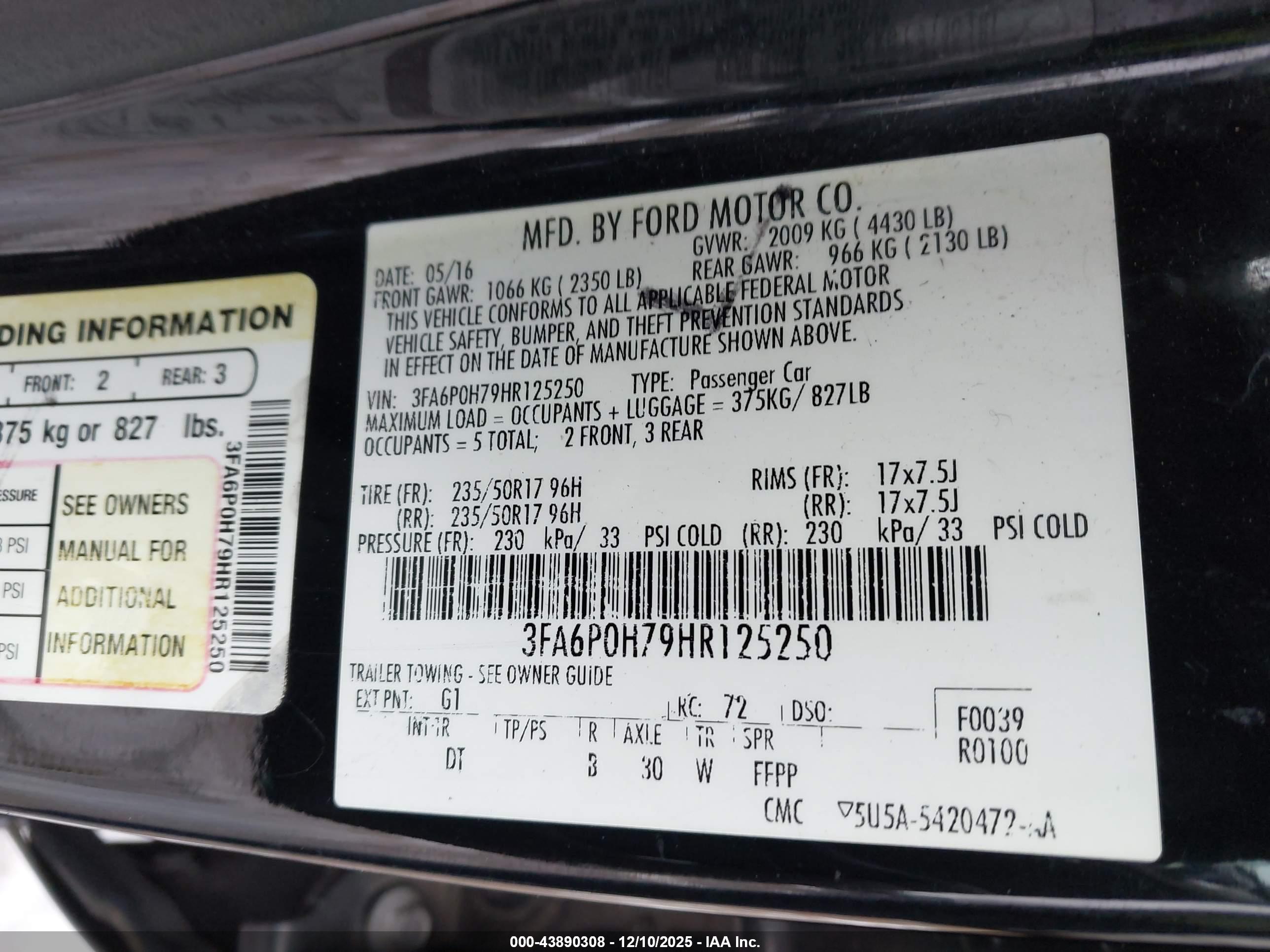 FORD FUSION image 9