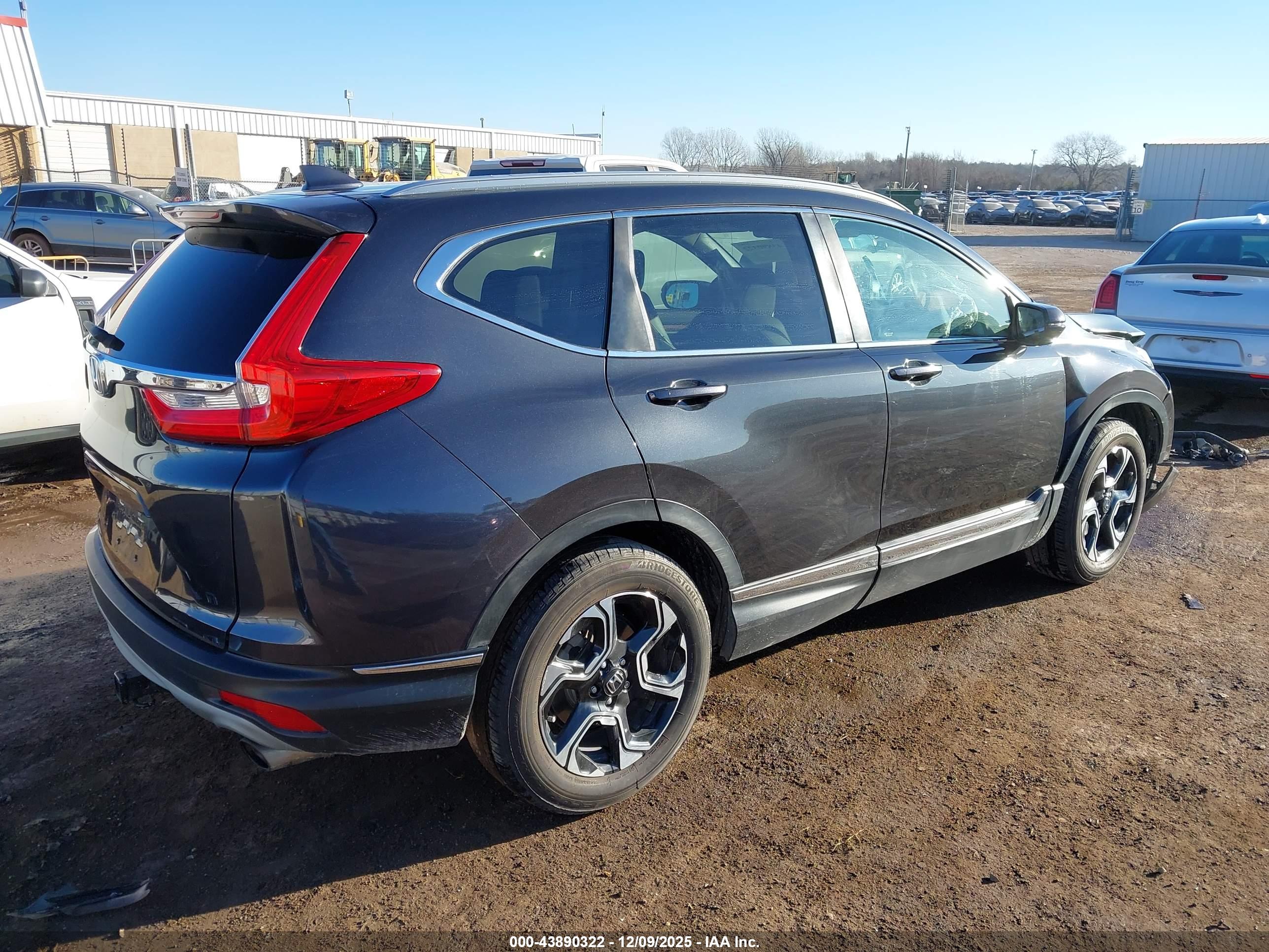 HONDA CR-V image 4