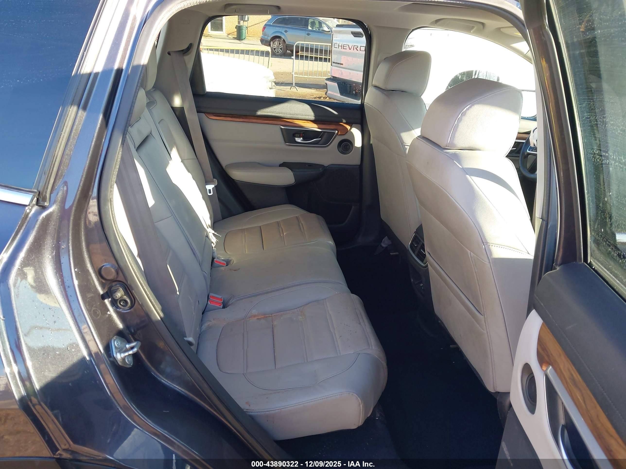 HONDA CR-V image 8