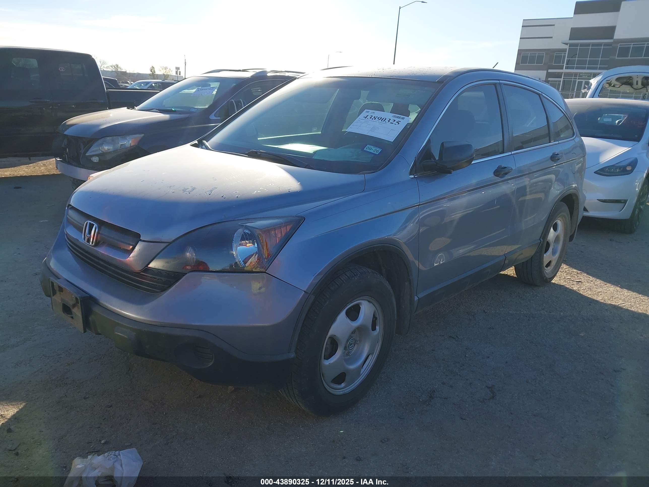 HONDA CR-V image 2