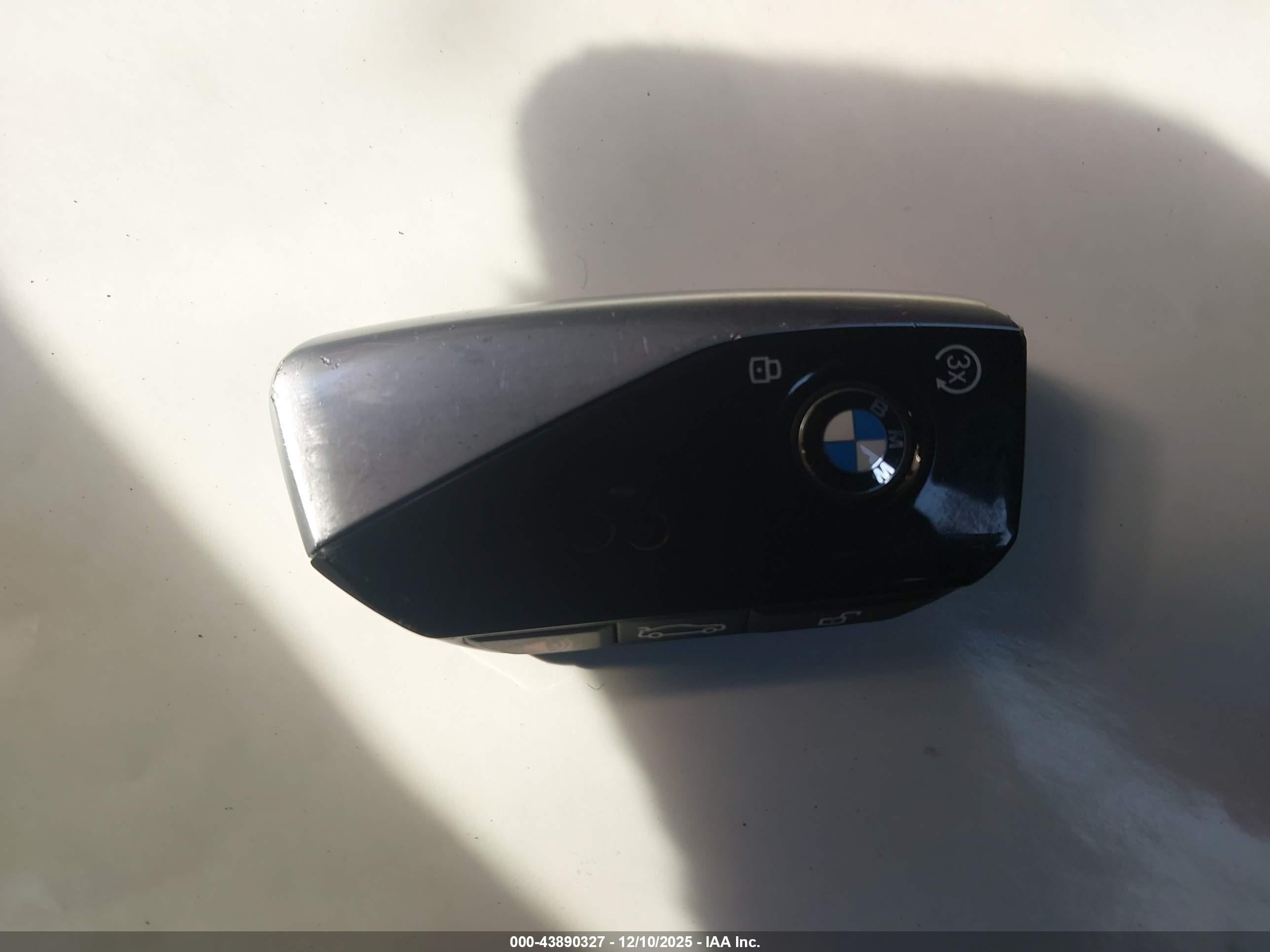 BMW 740I image 11