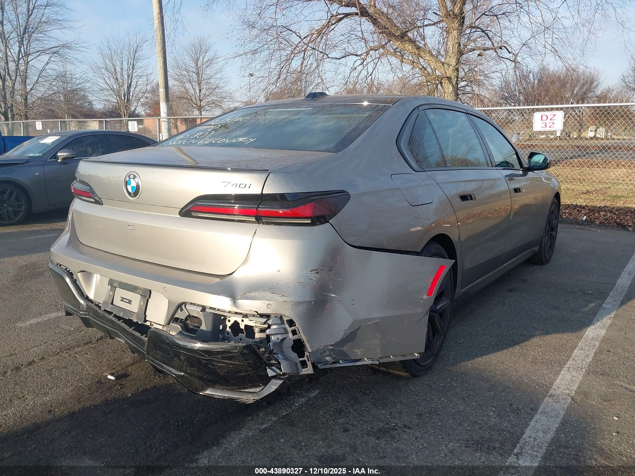 BMW 740I image 6
