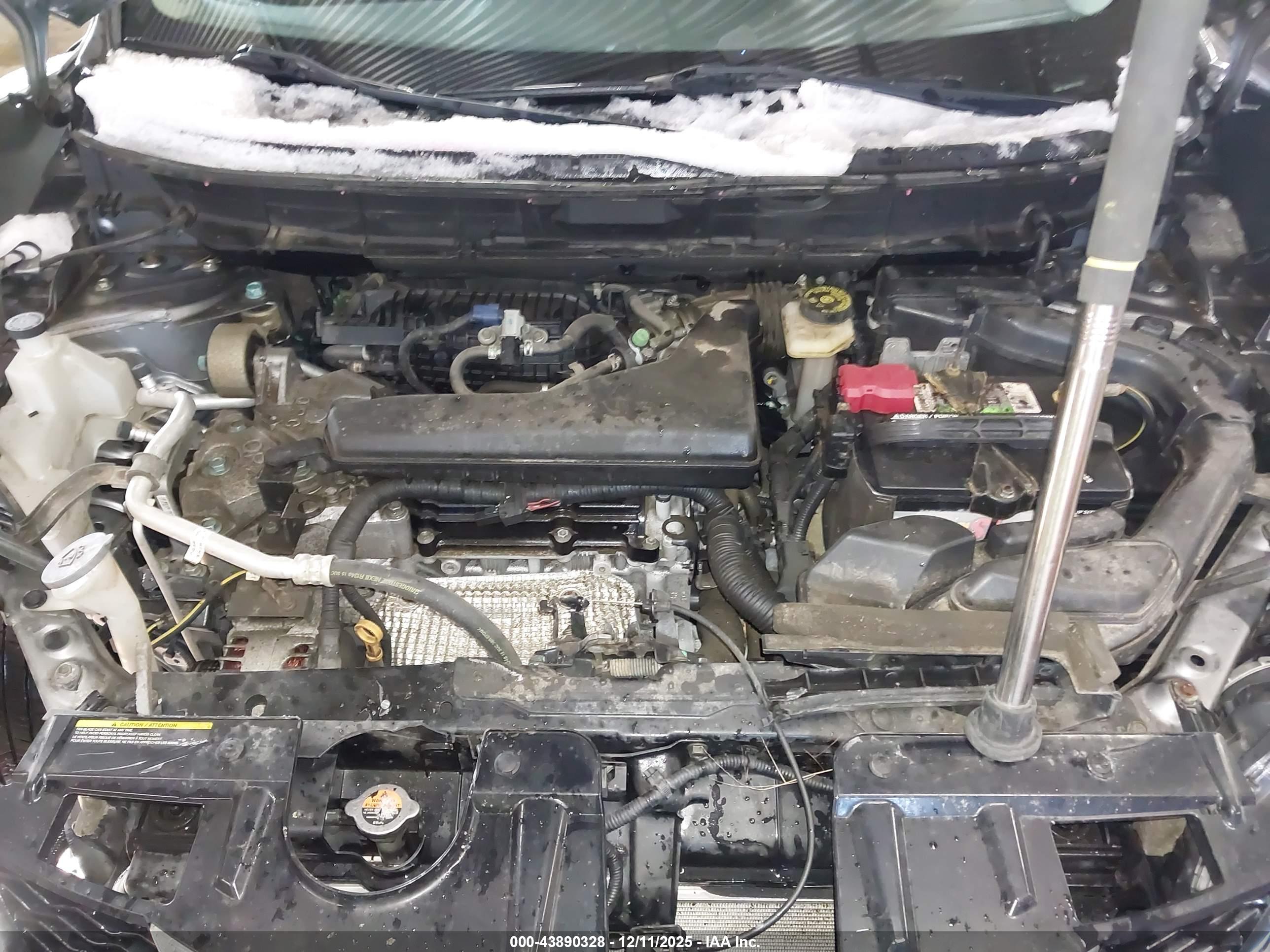 NISSAN ROGUE image 10