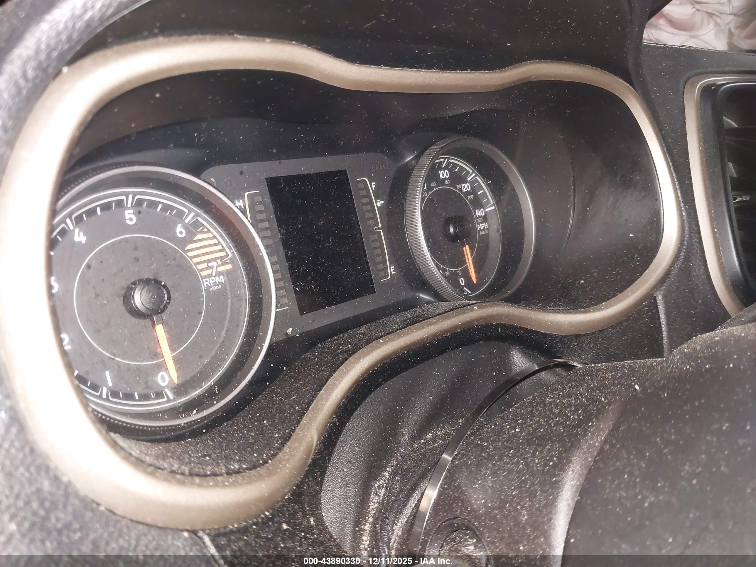 JEEP CHEROKEE image 7