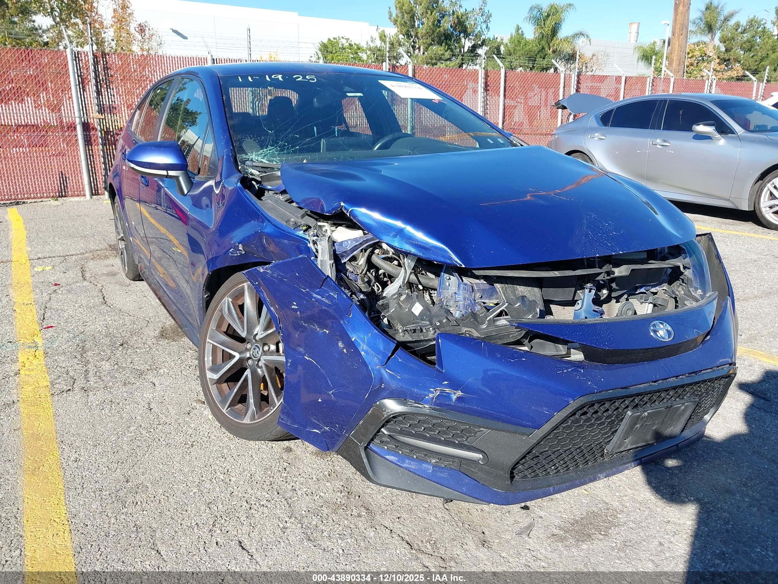 TOYOTA COROLLA image 6