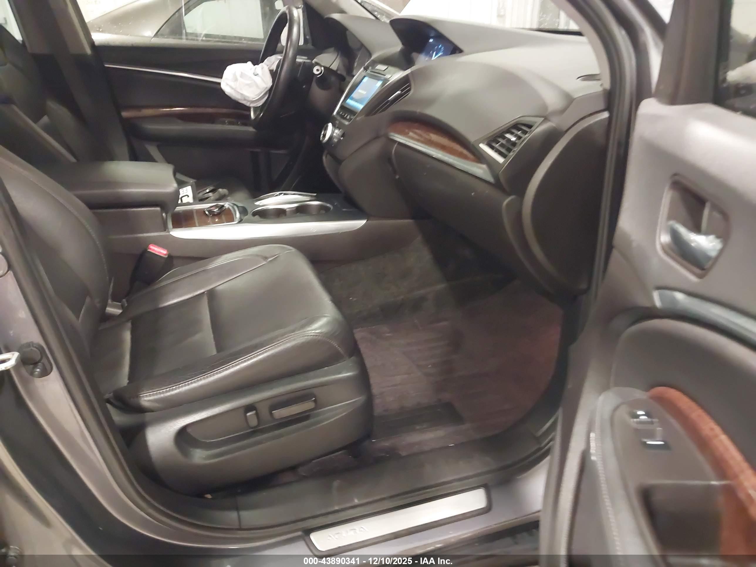 ACURA MDX image 5