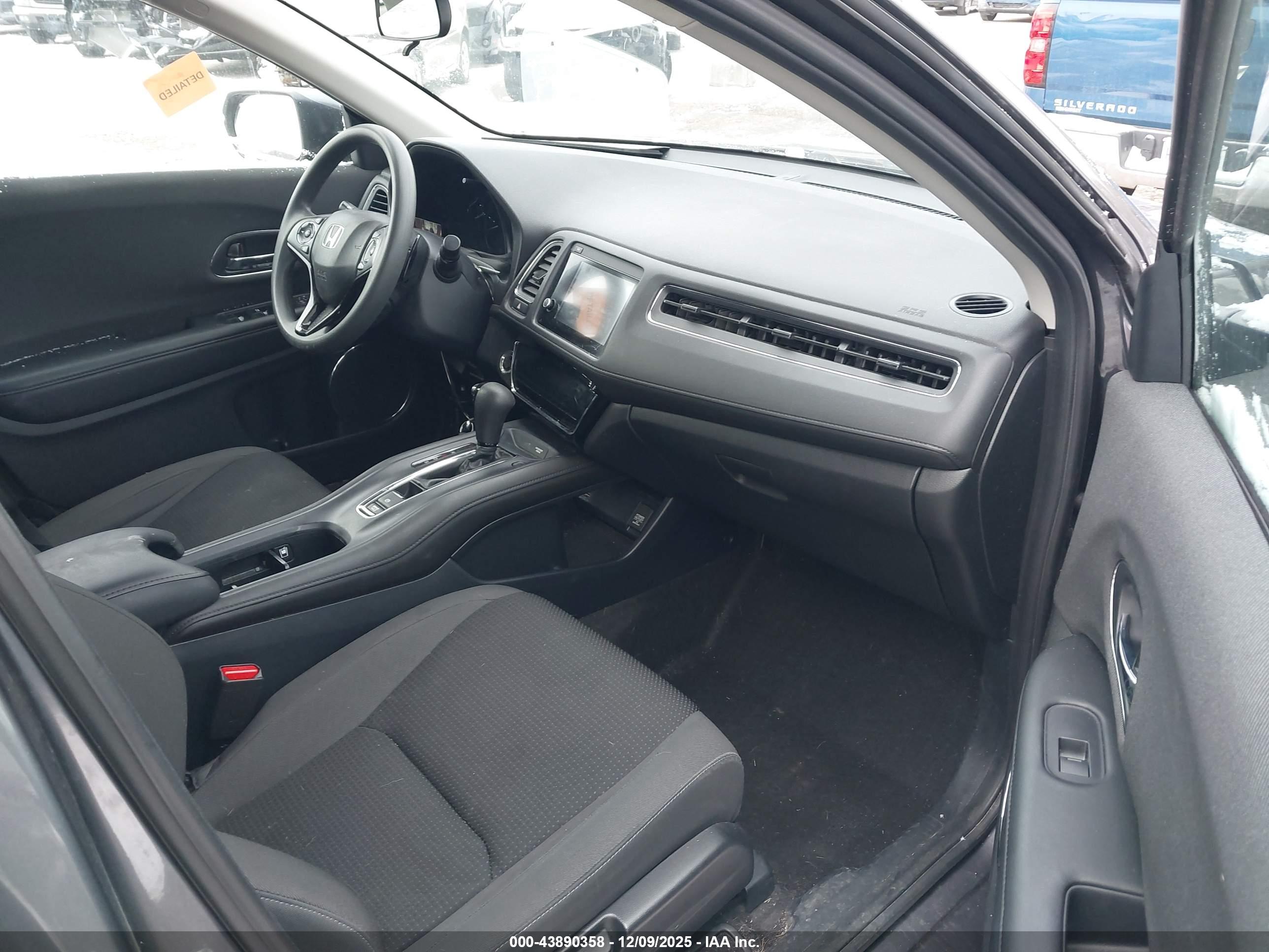 HONDA HR-V image 5