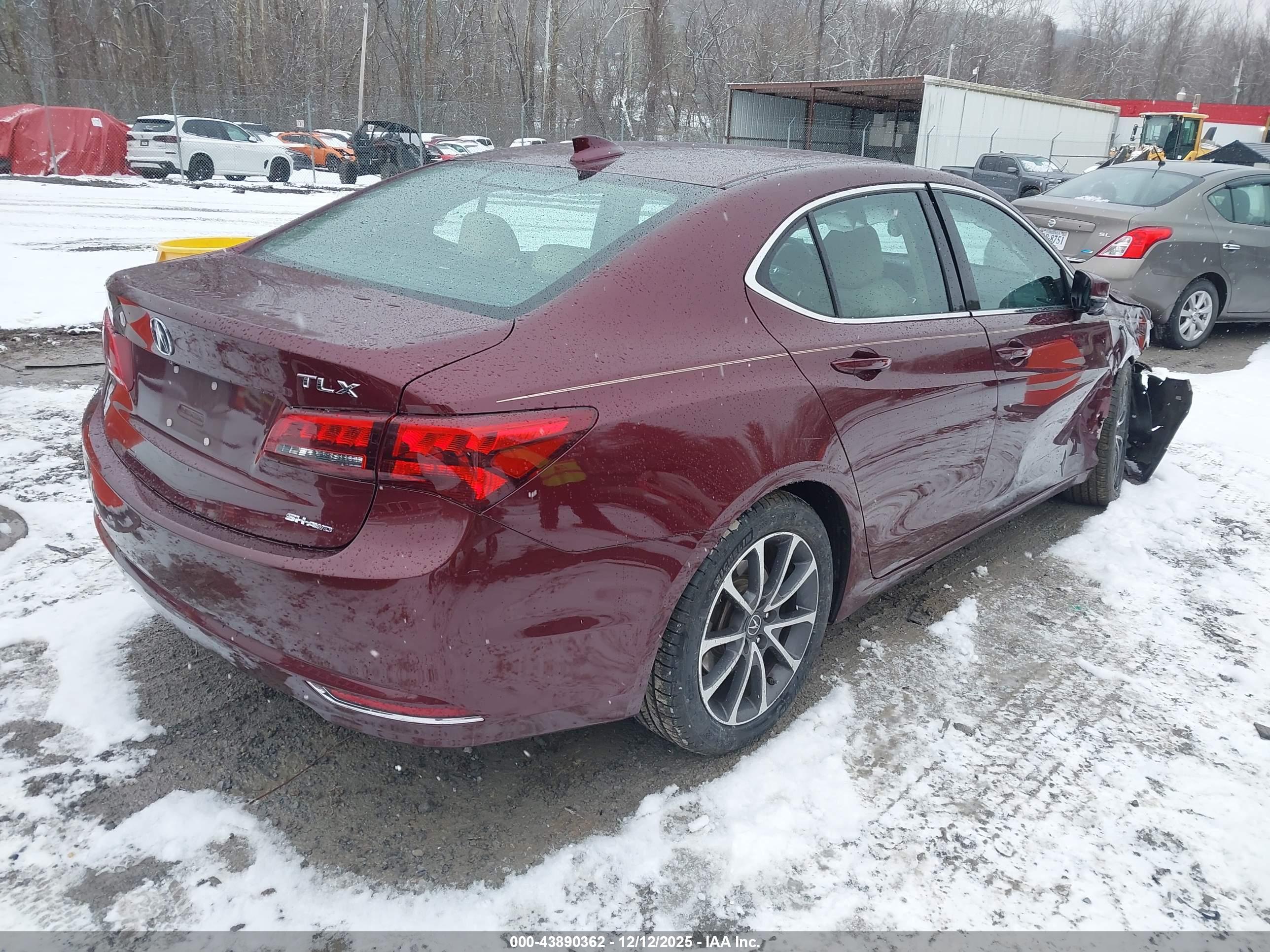 ACURA TLX image 4
