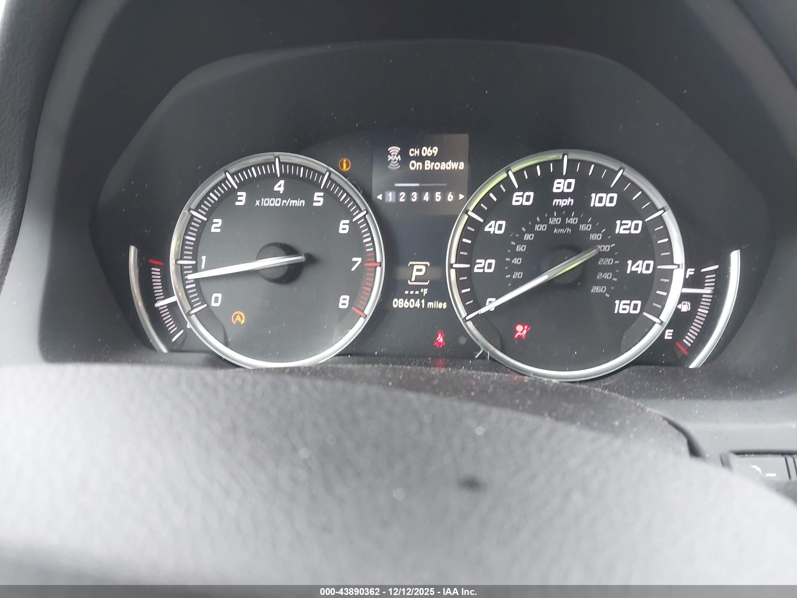 ACURA TLX image 7