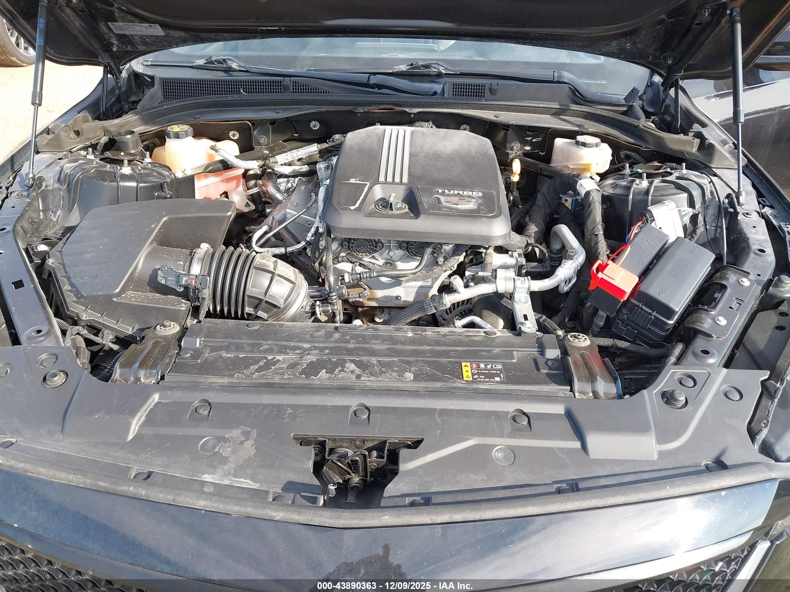 CADILLAC CT5 image 10