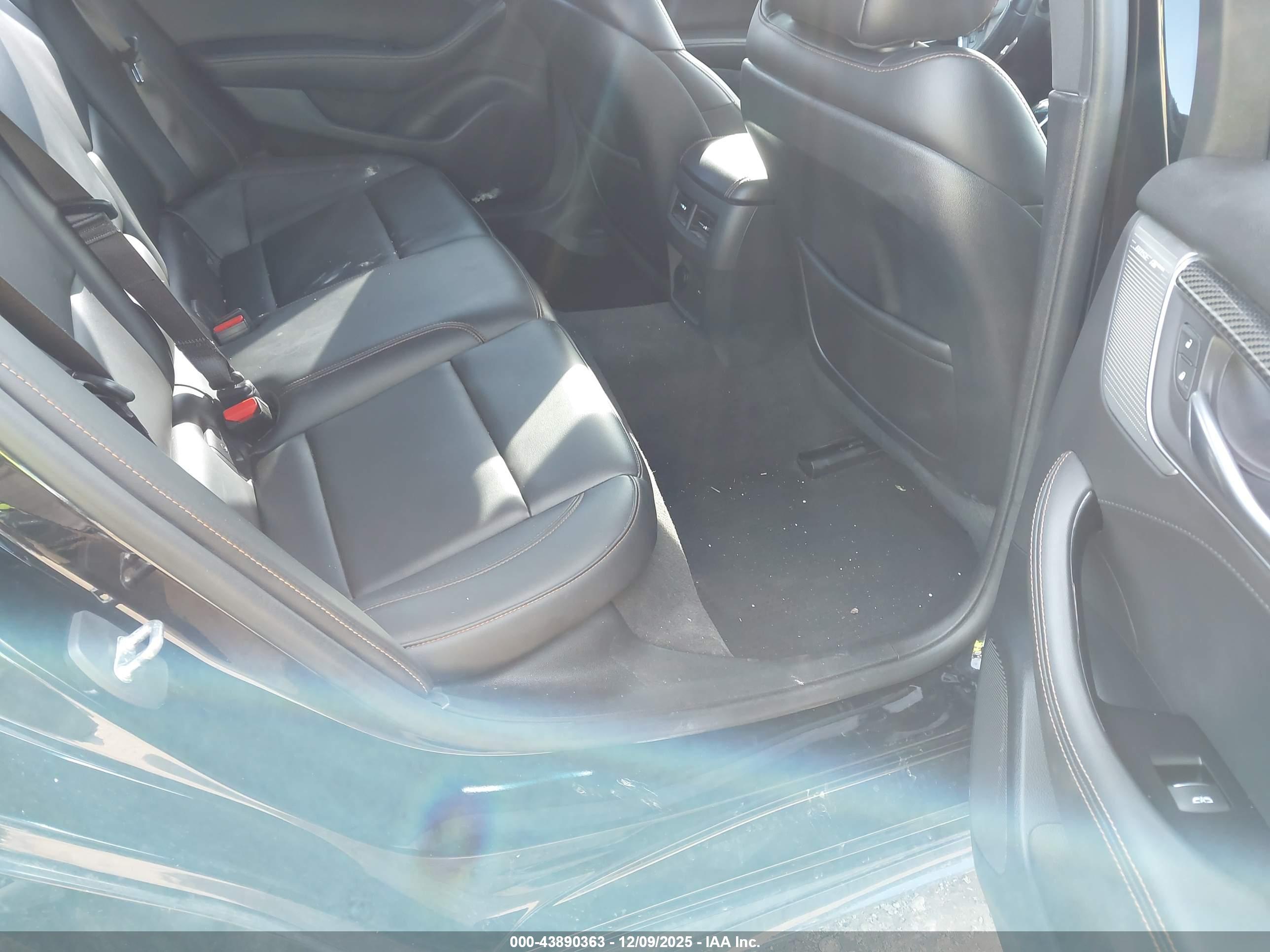 CADILLAC CT5 image 8