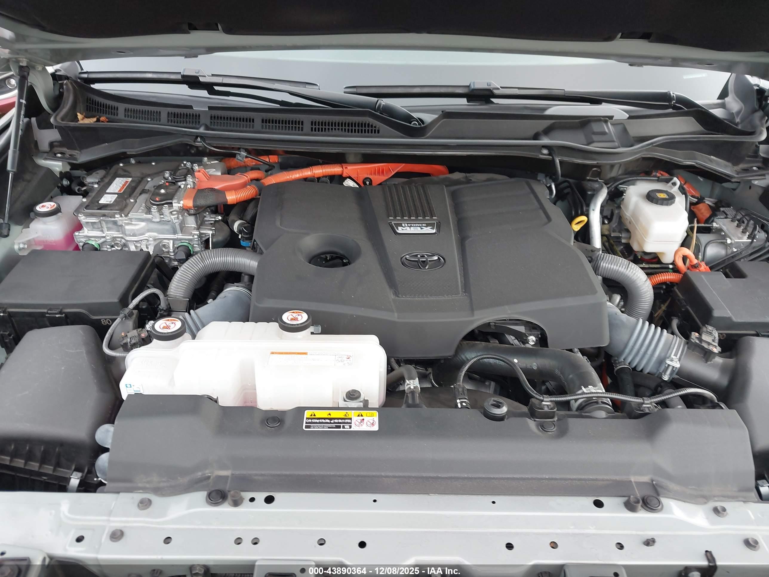 TOYOTA TUNDRA image 10