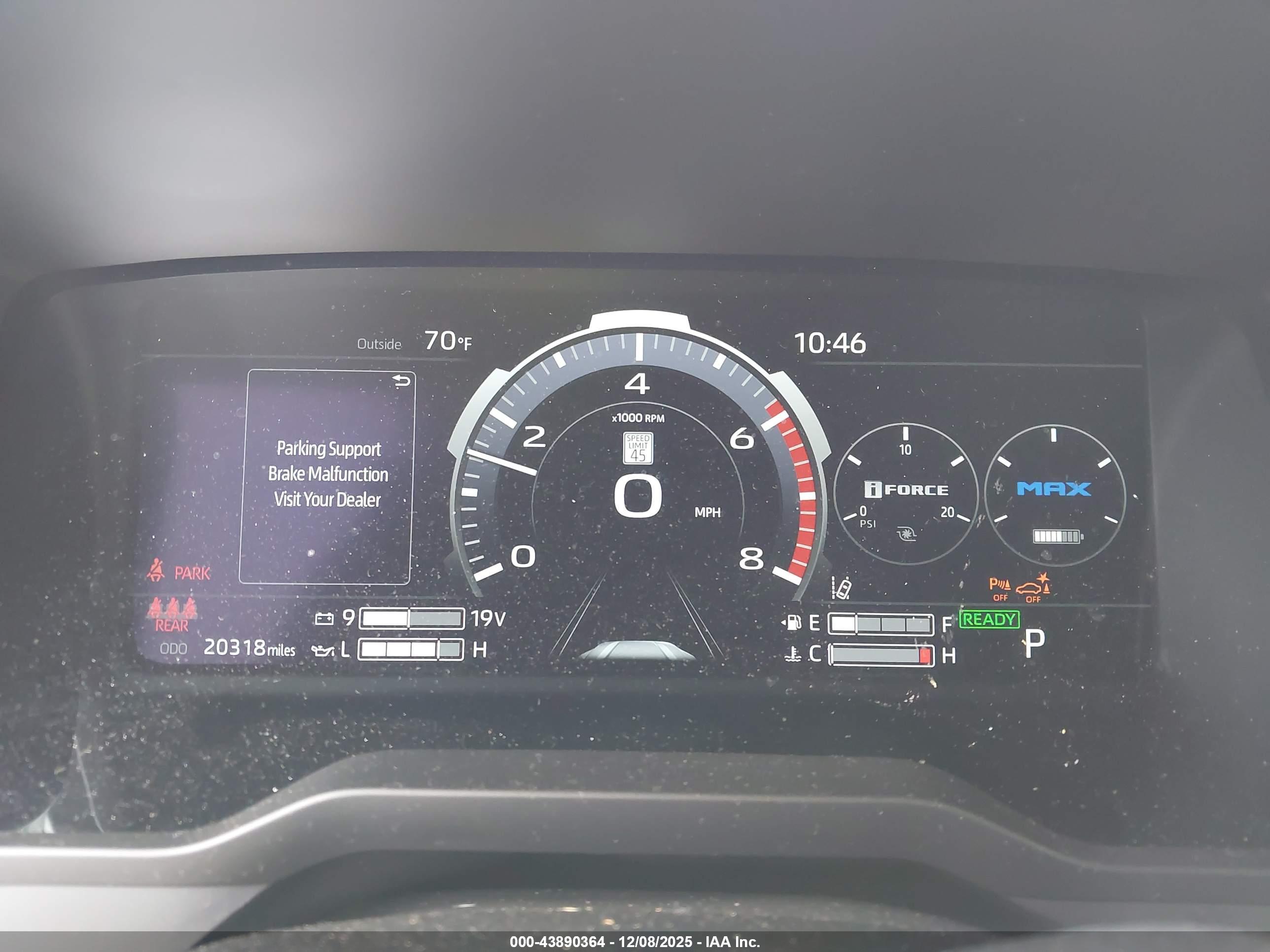TOYOTA TUNDRA image 7