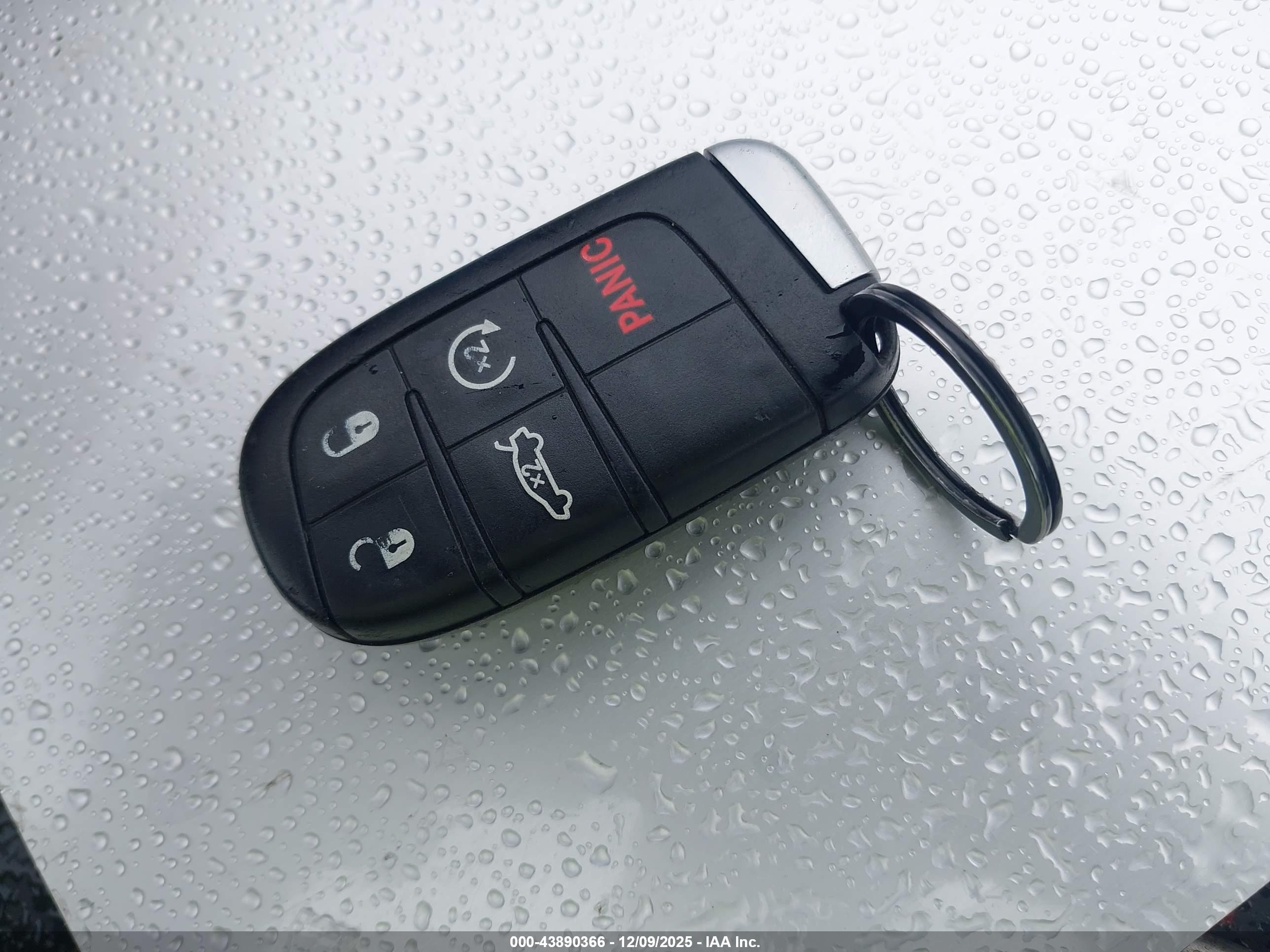 DODGE CHALLENGER image 11