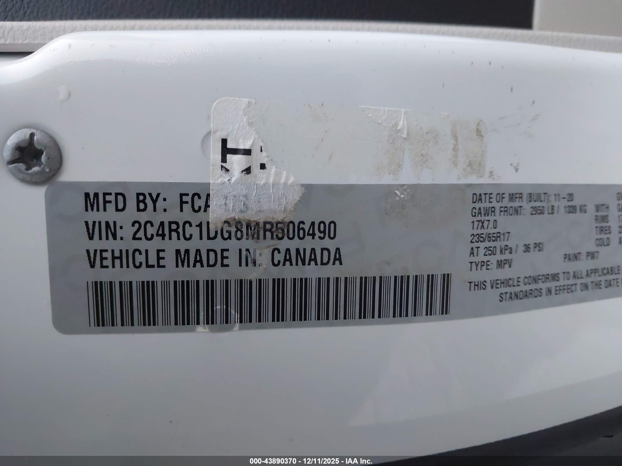 CHRYSLER VOYAGER image 9