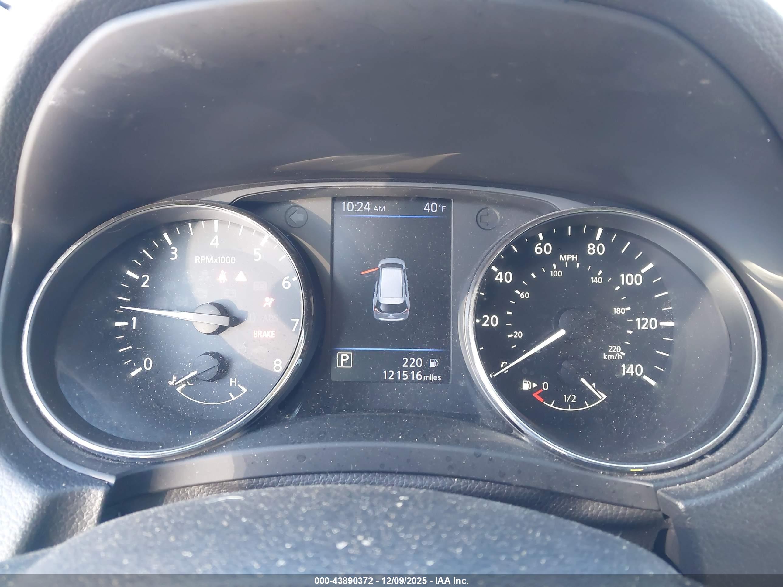NISSAN ROGUE image 7