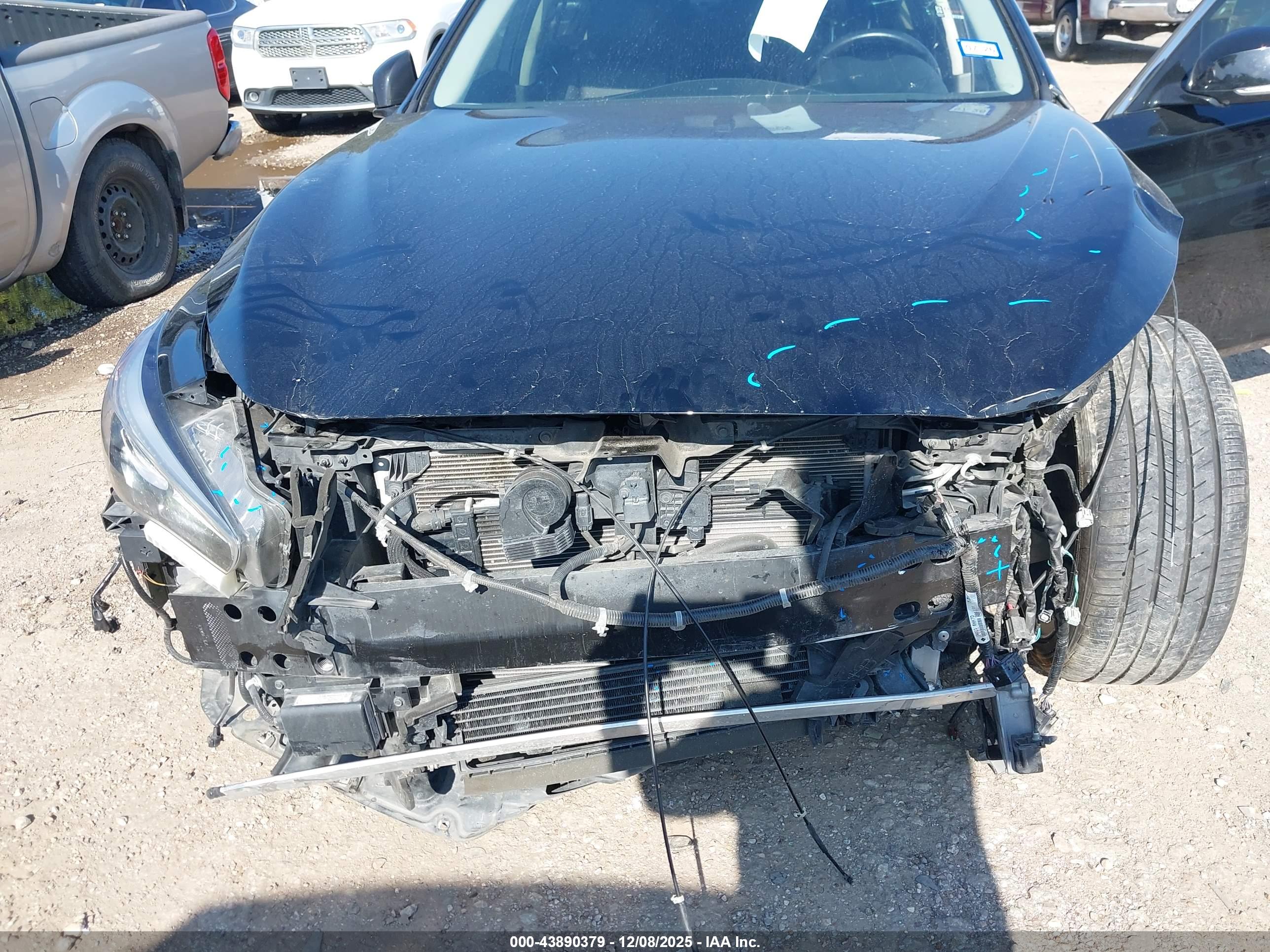INFINITI Q50 image 6