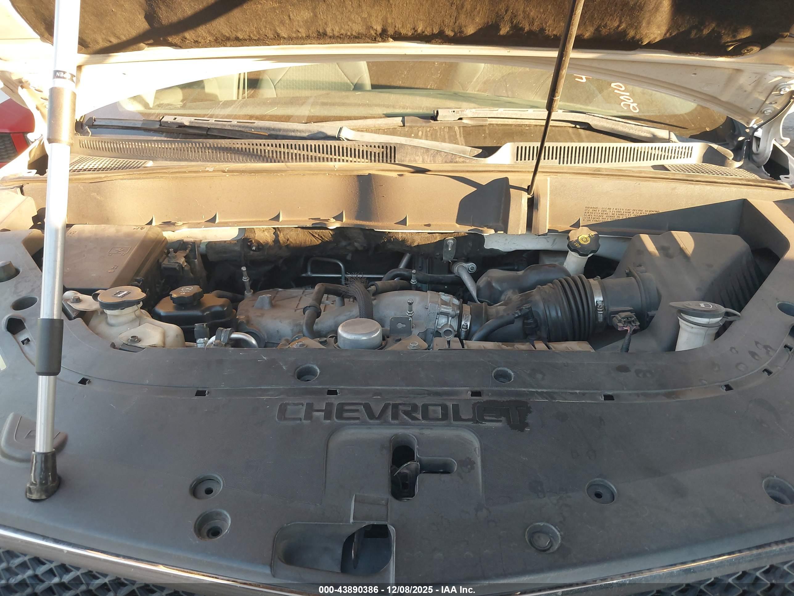CHEVROLET TRAVERSE image 10
