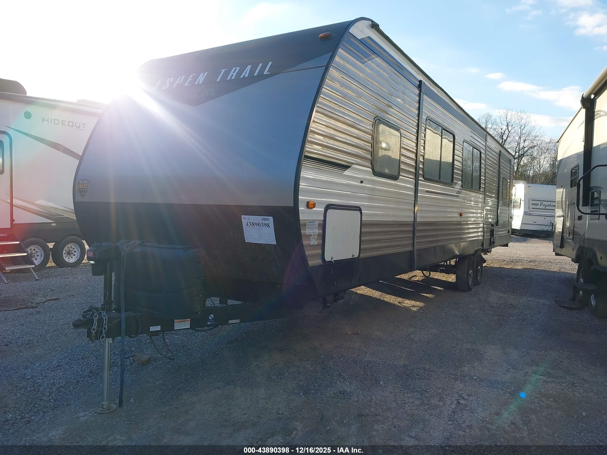 ASPEN CAMPER image 2