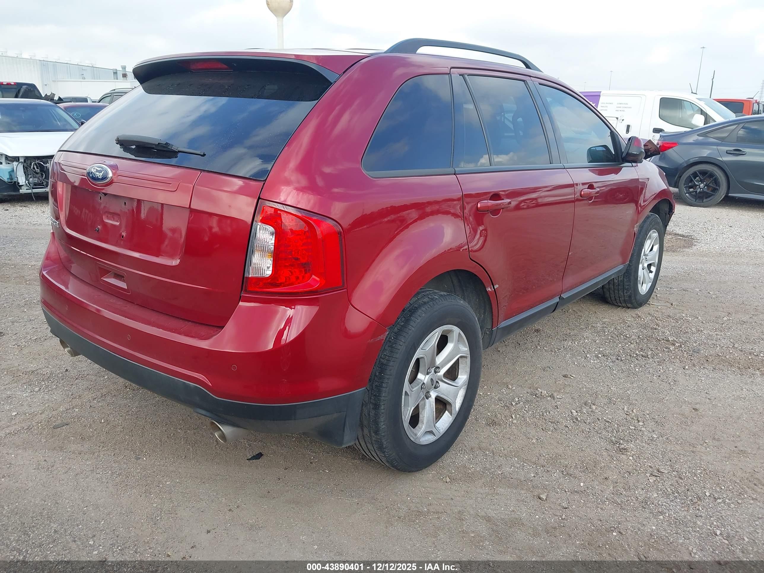 FORD EDGE image 4