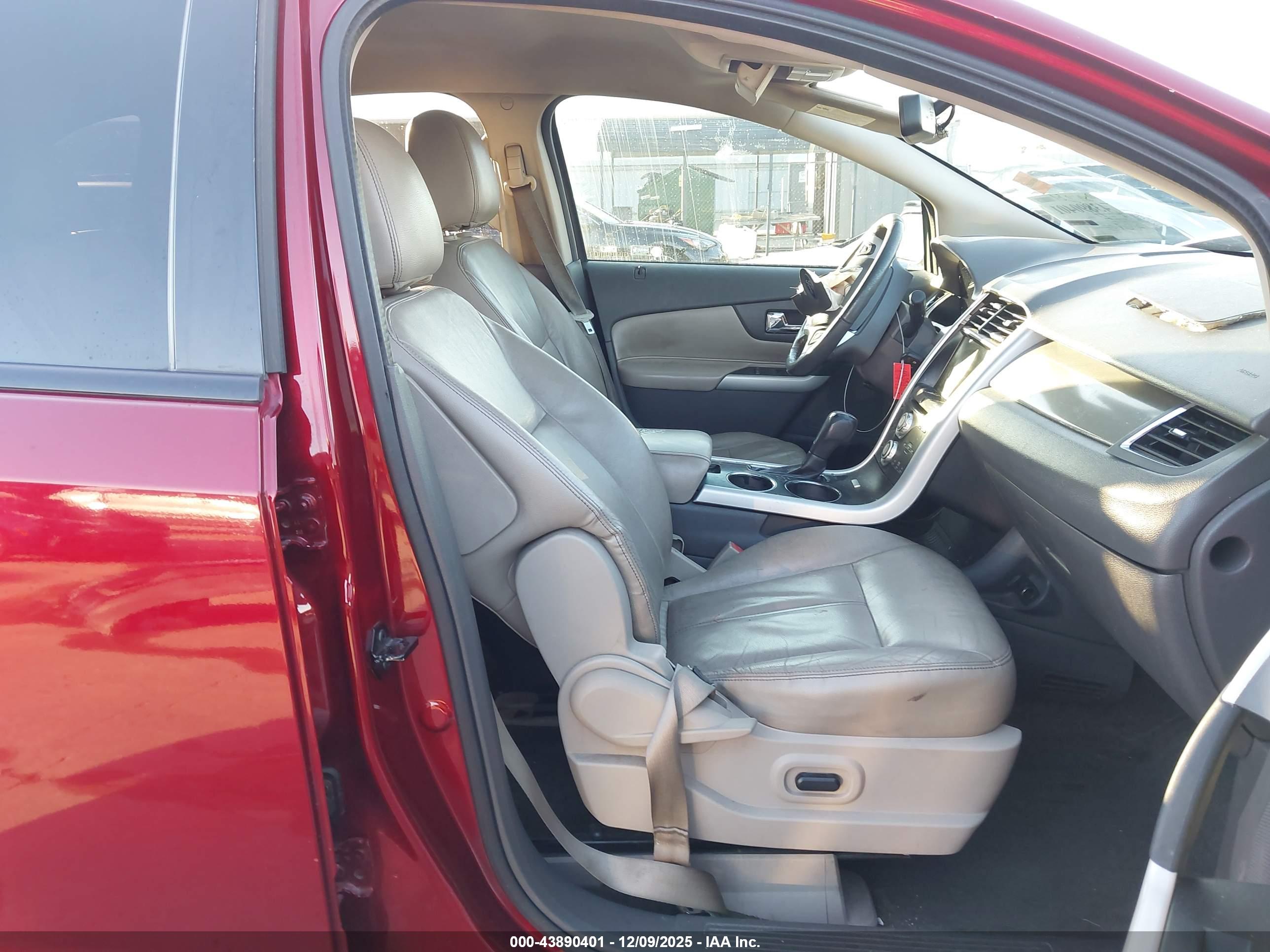 FORD EDGE image 5