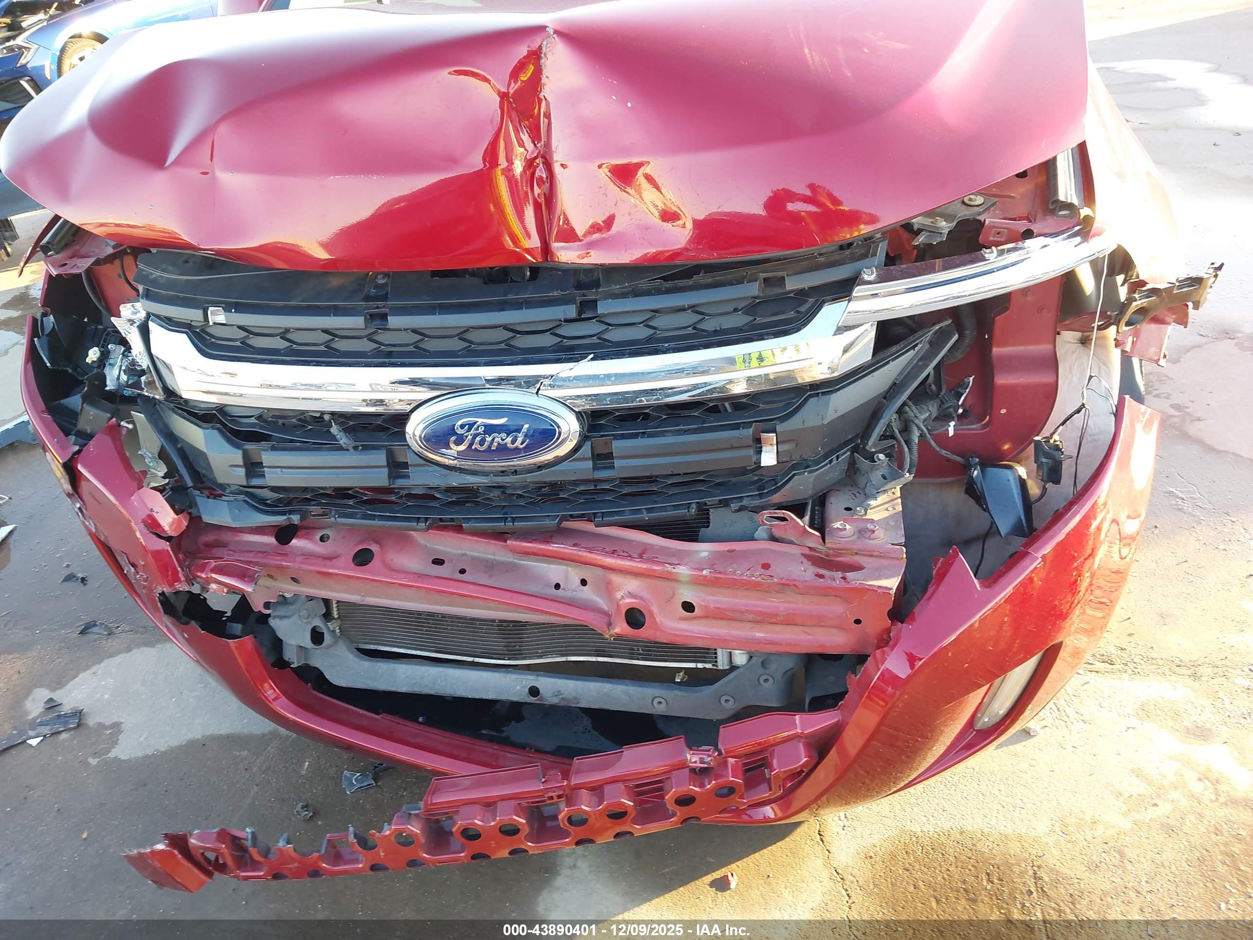 FORD EDGE image 6