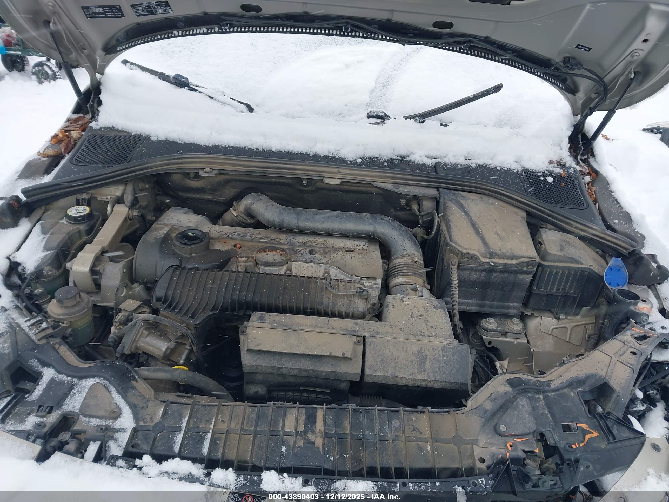 VOLVO S60 image 10