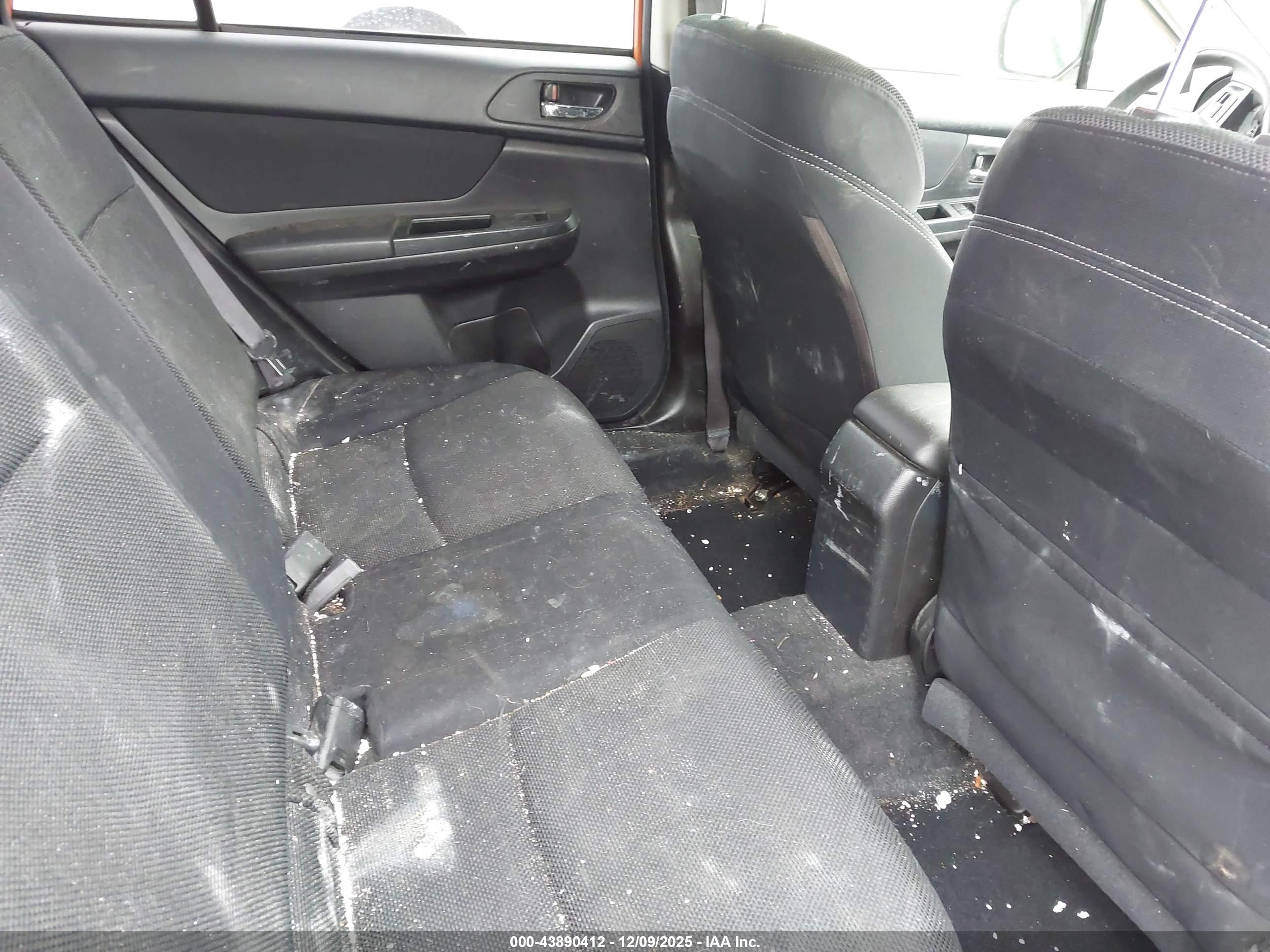 SUBARU XV image 8
