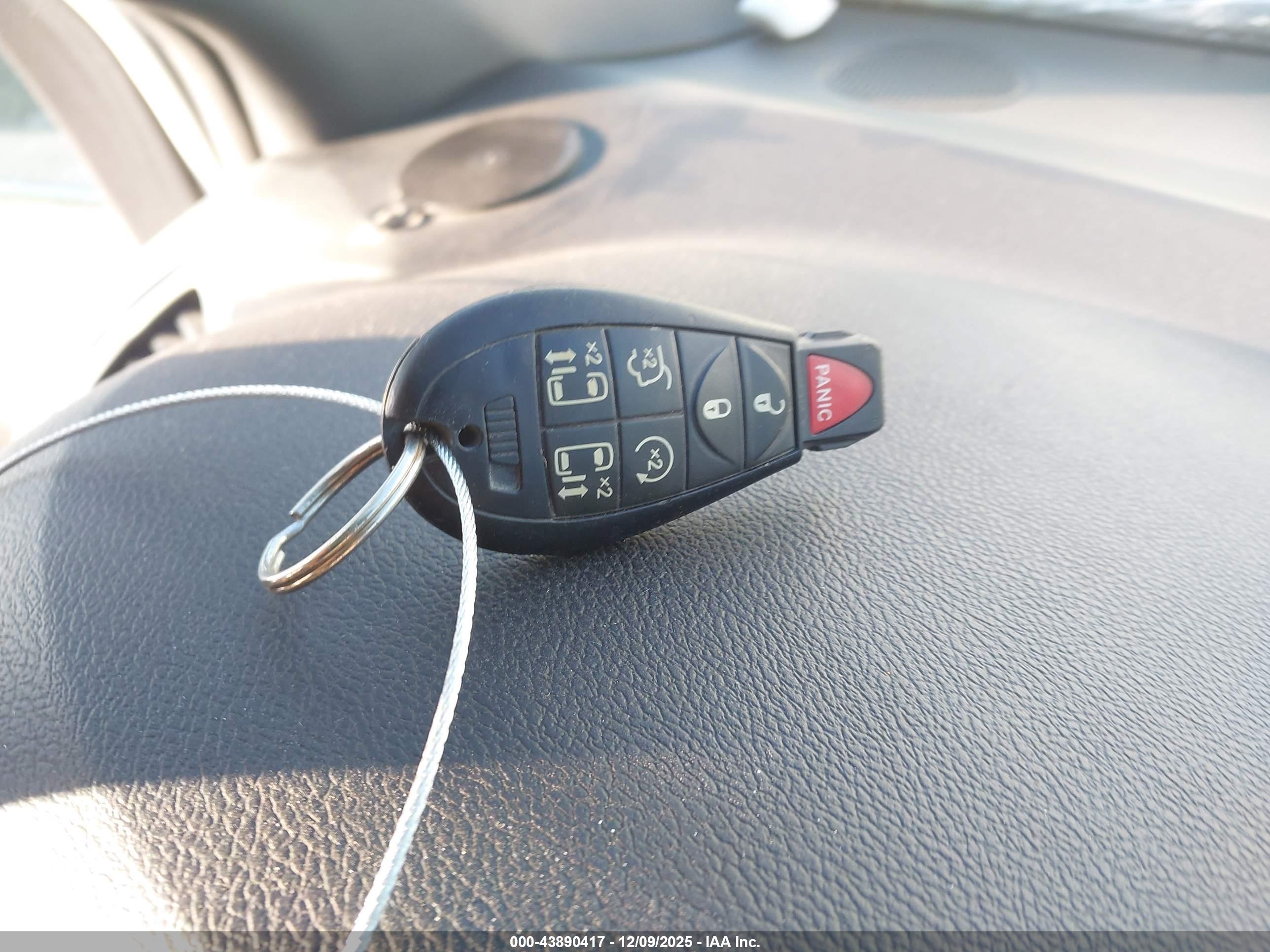 DODGE GRAND image 11