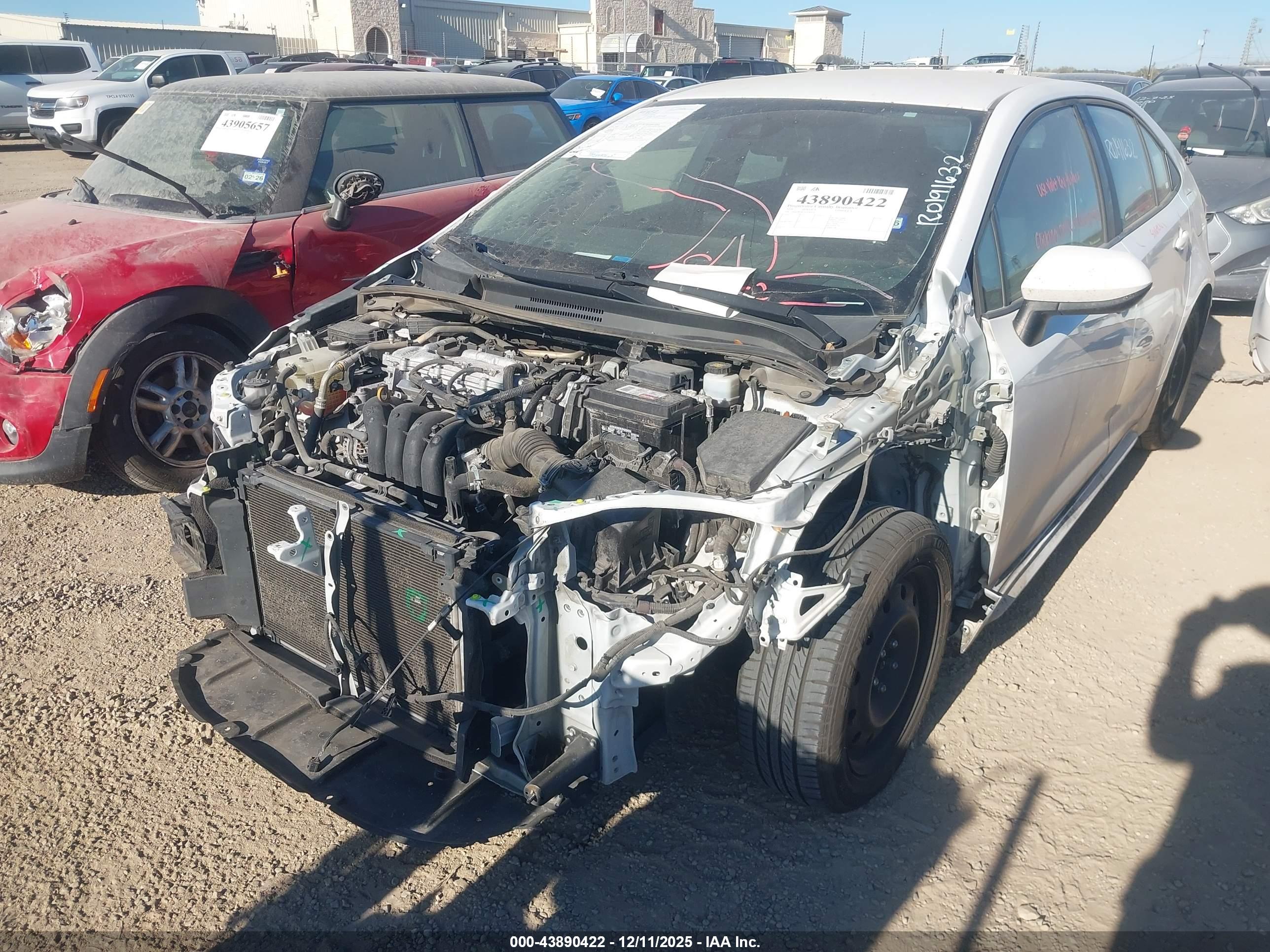 TOYOTA COROLLA image 6