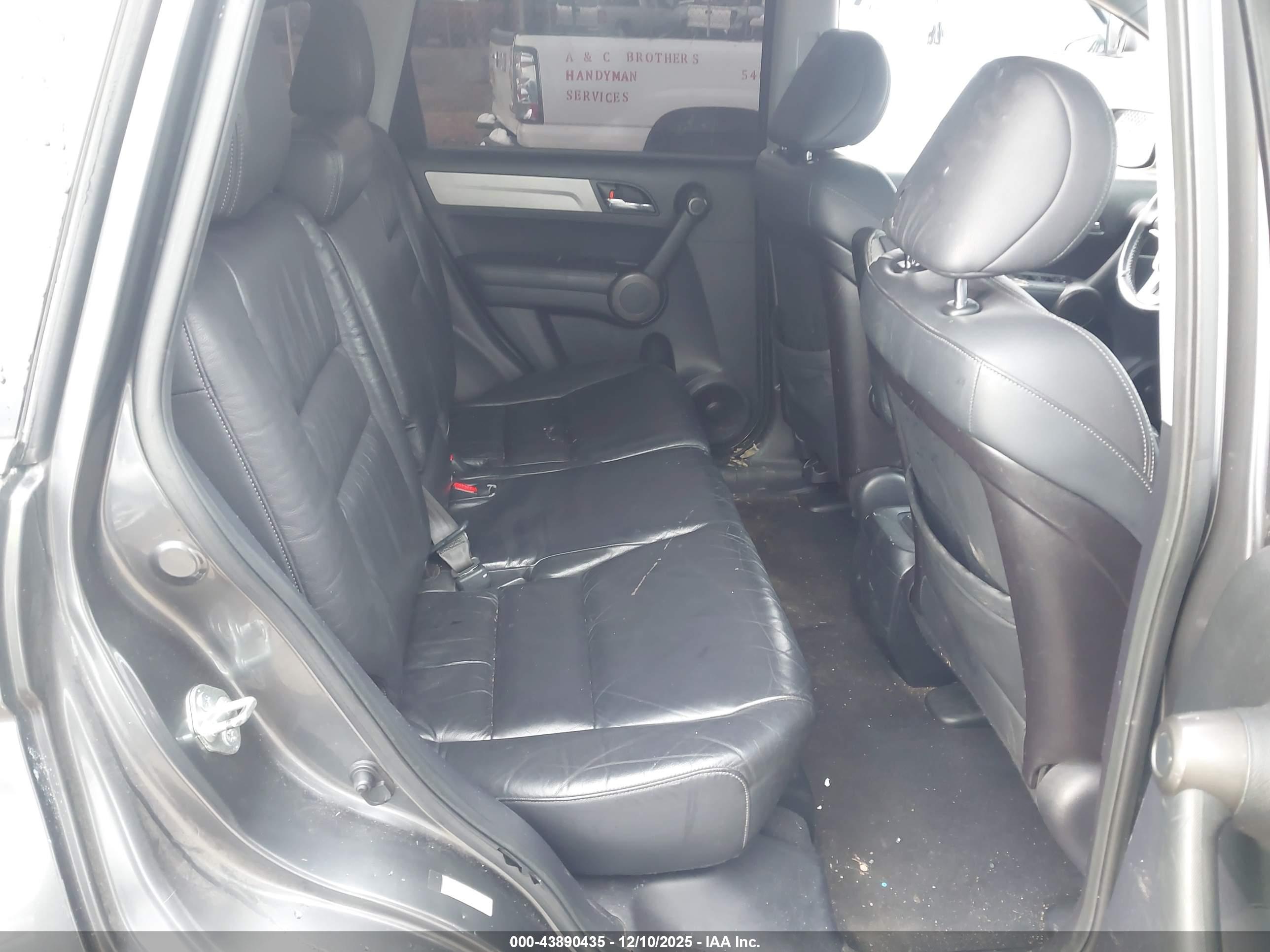 HONDA CR-V image 8
