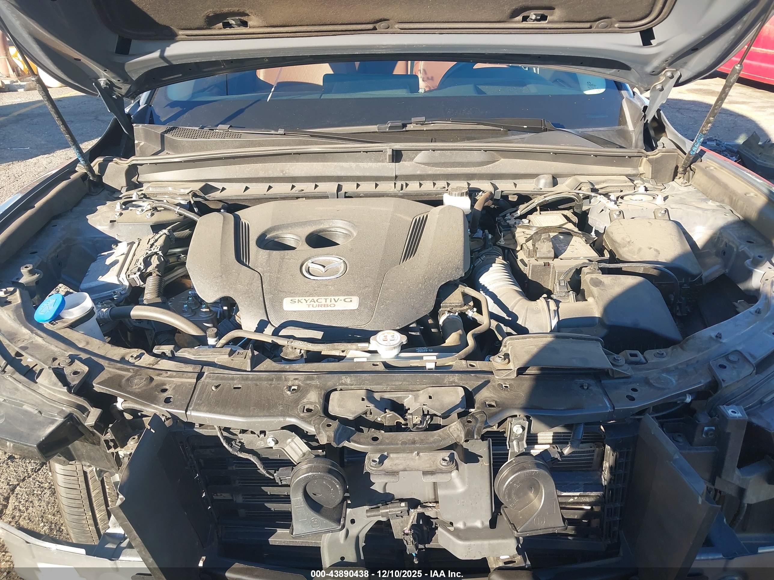 MAZDA CX-50 image 10