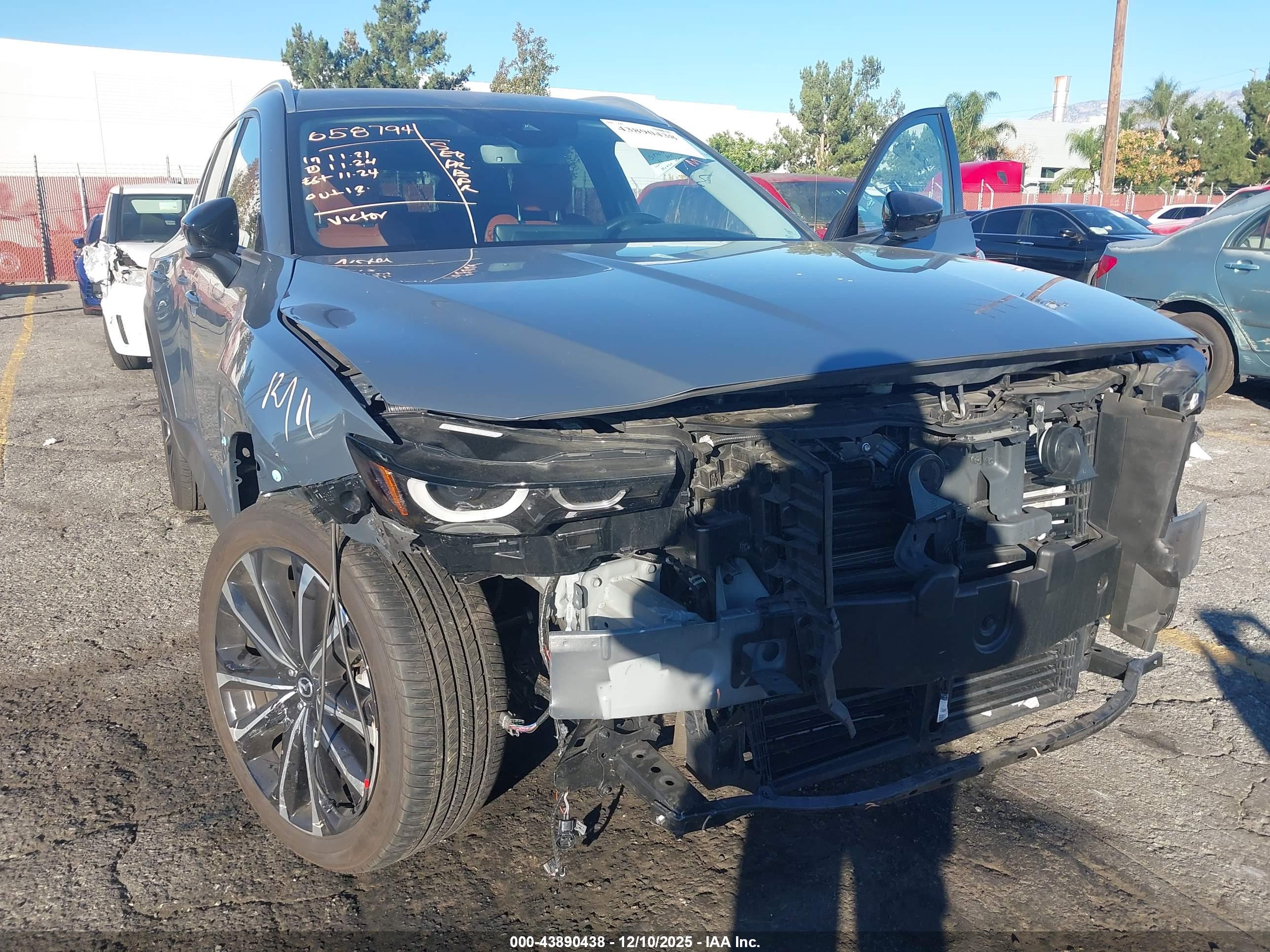 MAZDA CX-50 image 6