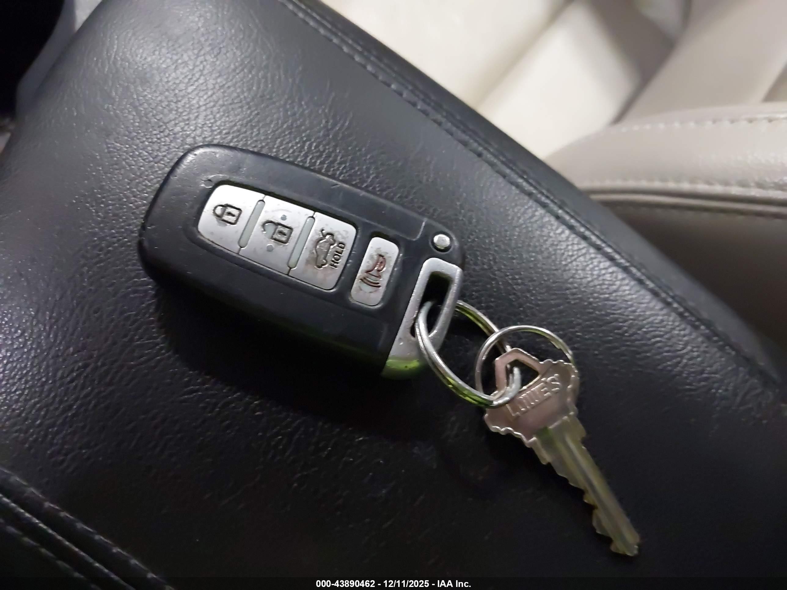 KIA OPTIMA image 11