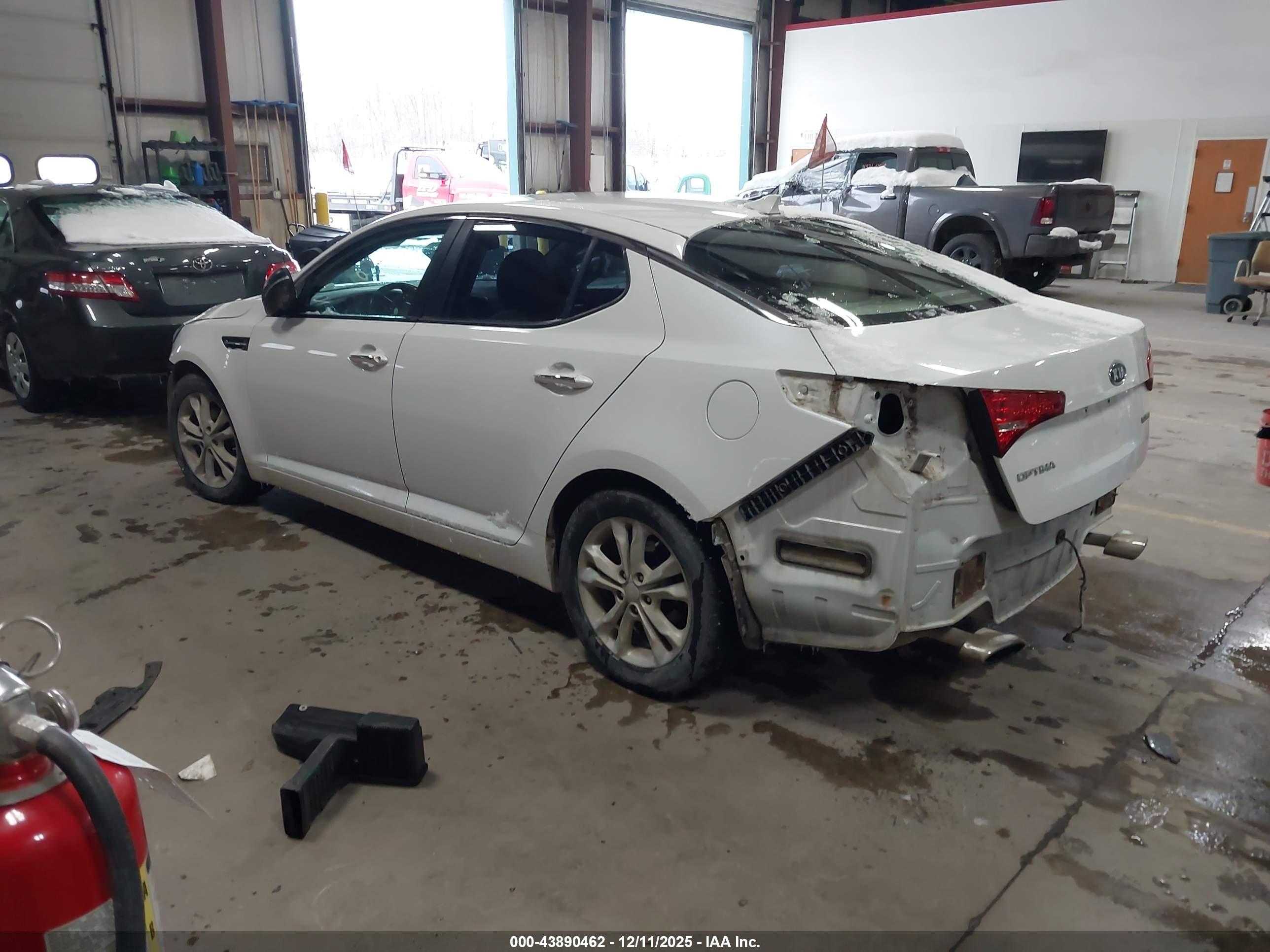 KIA OPTIMA image 3