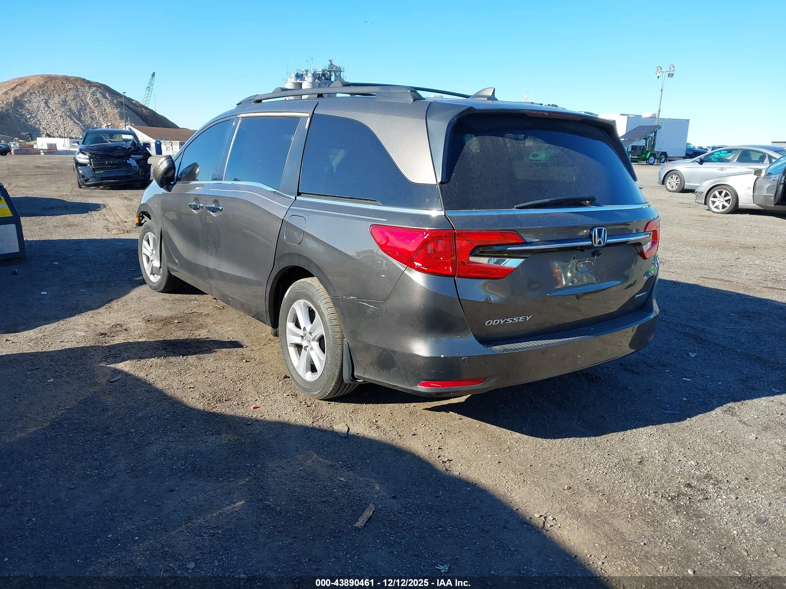 HONDA ODYSSEY image 3
