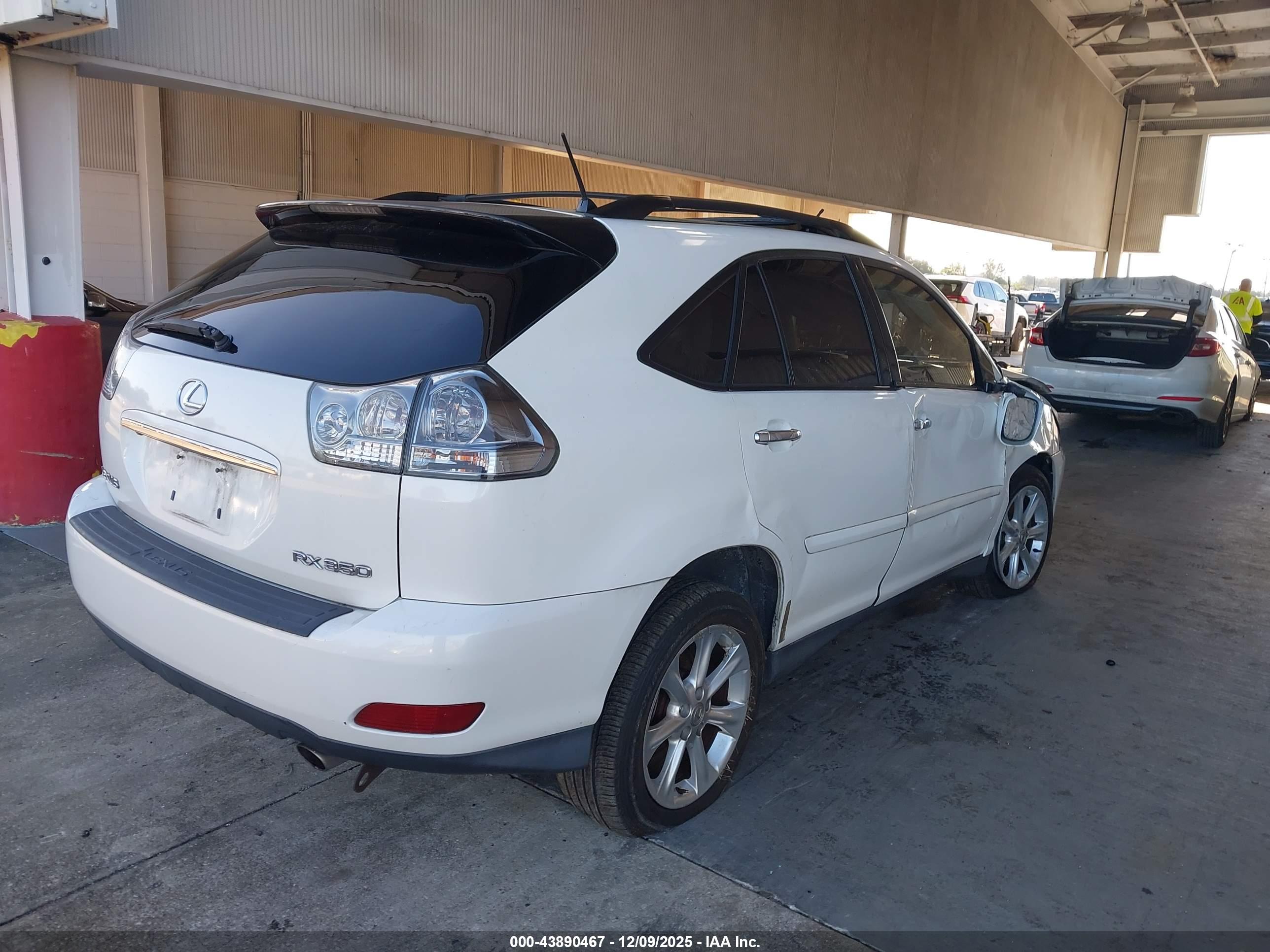 LEXUS RX image 4