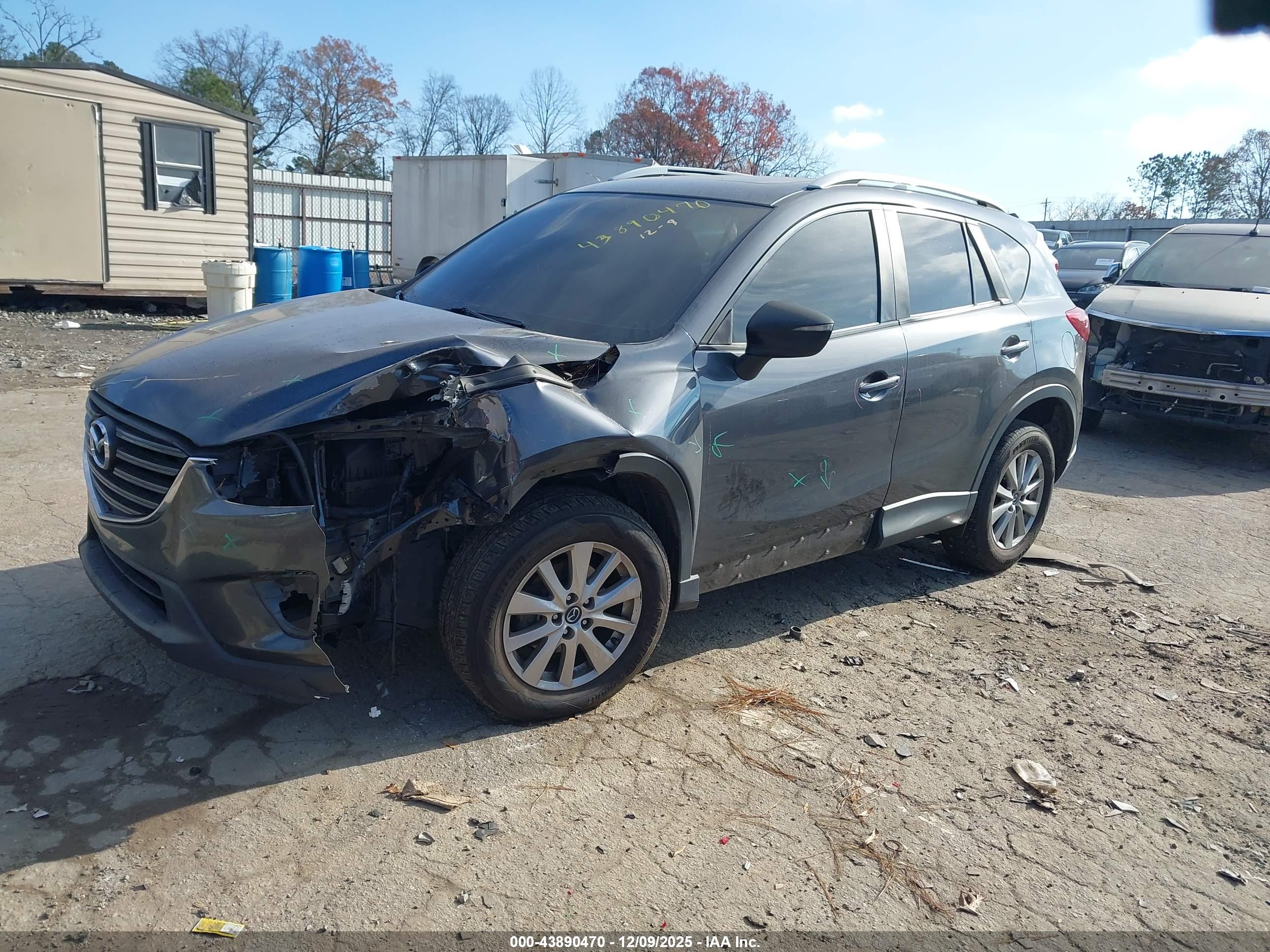 MAZDA CX-5 image 2