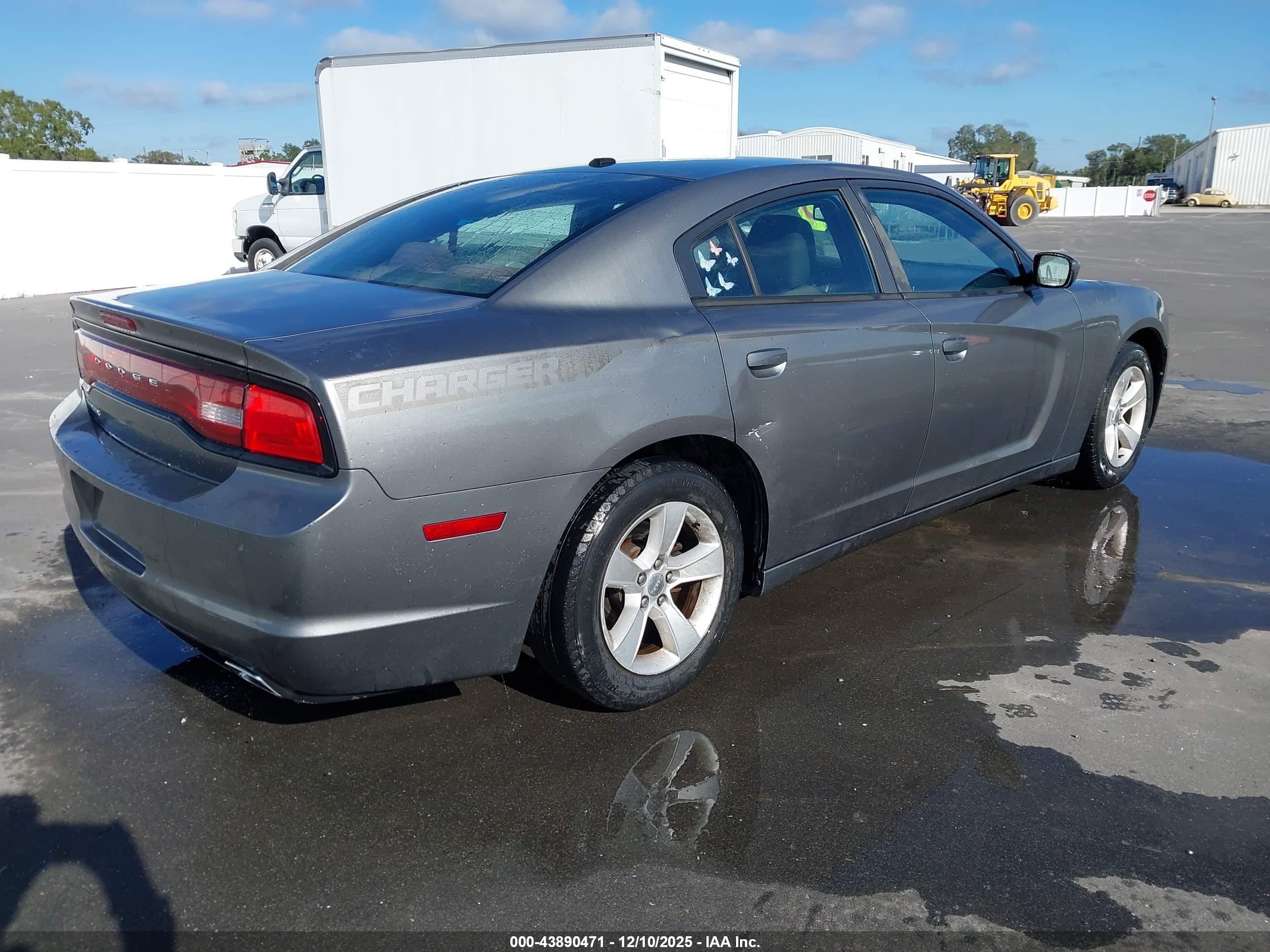DODGE CHARGER image 4