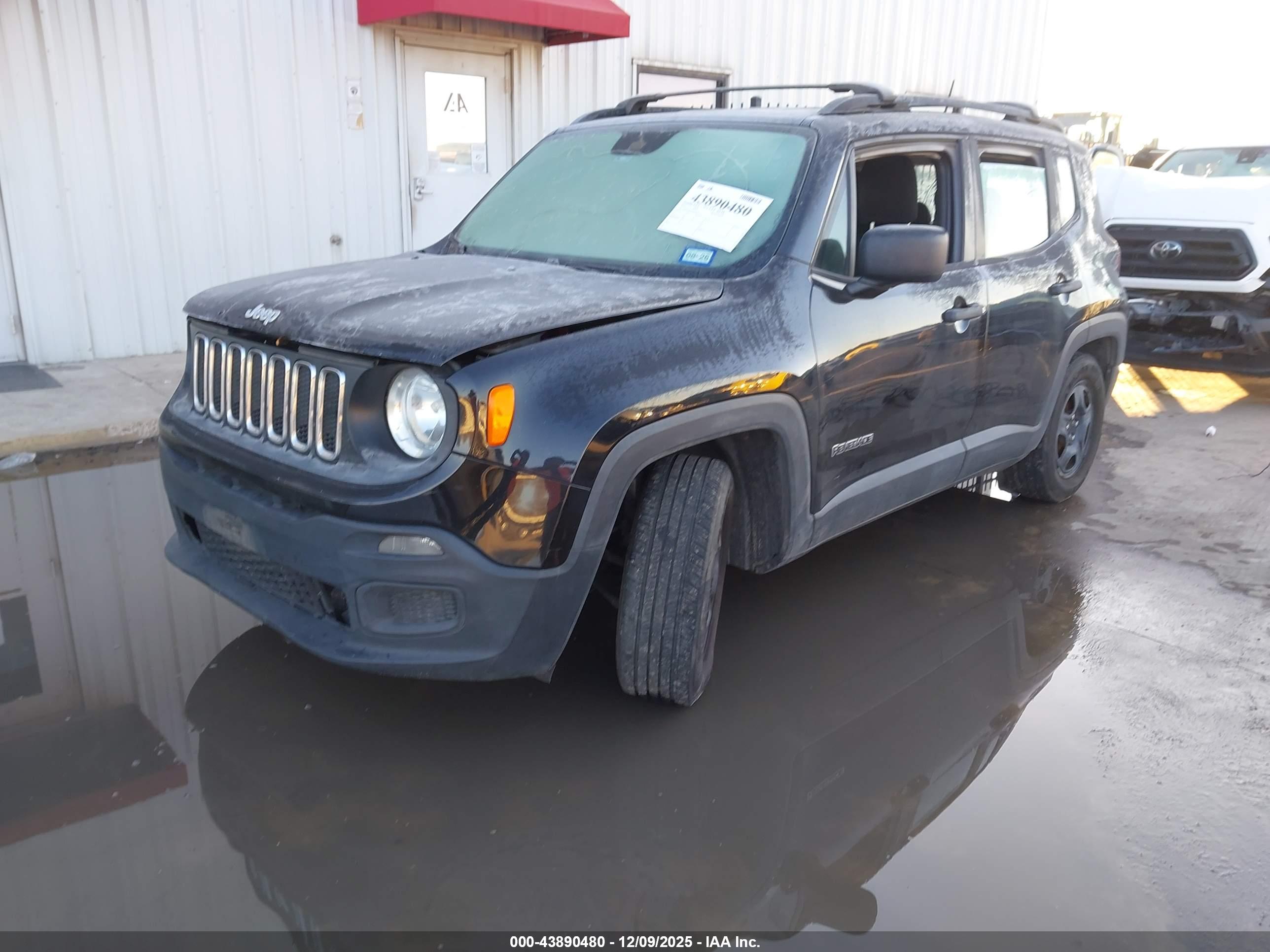 JEEP RENEGADE image 2