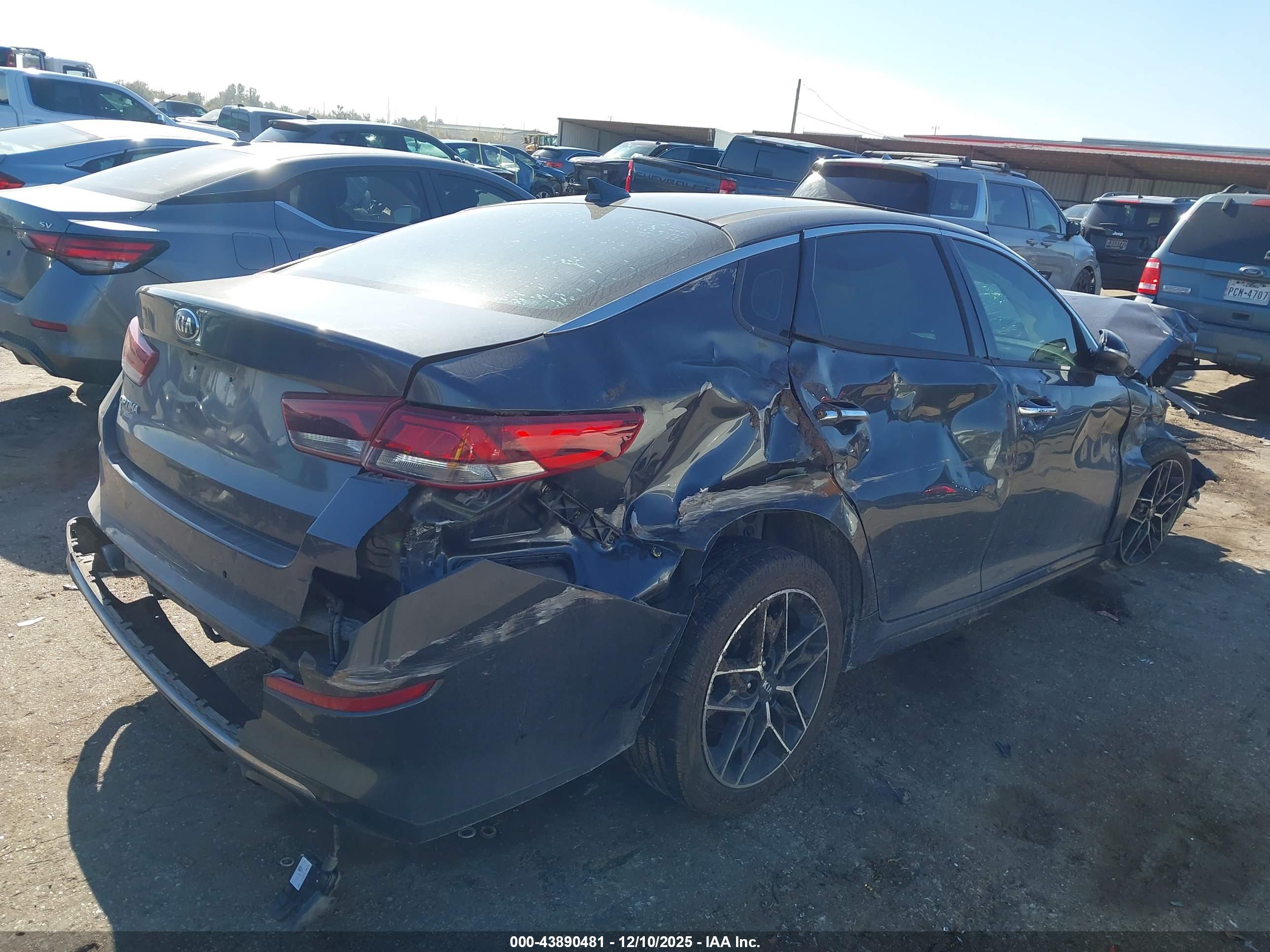 KIA OPTIMA image 4