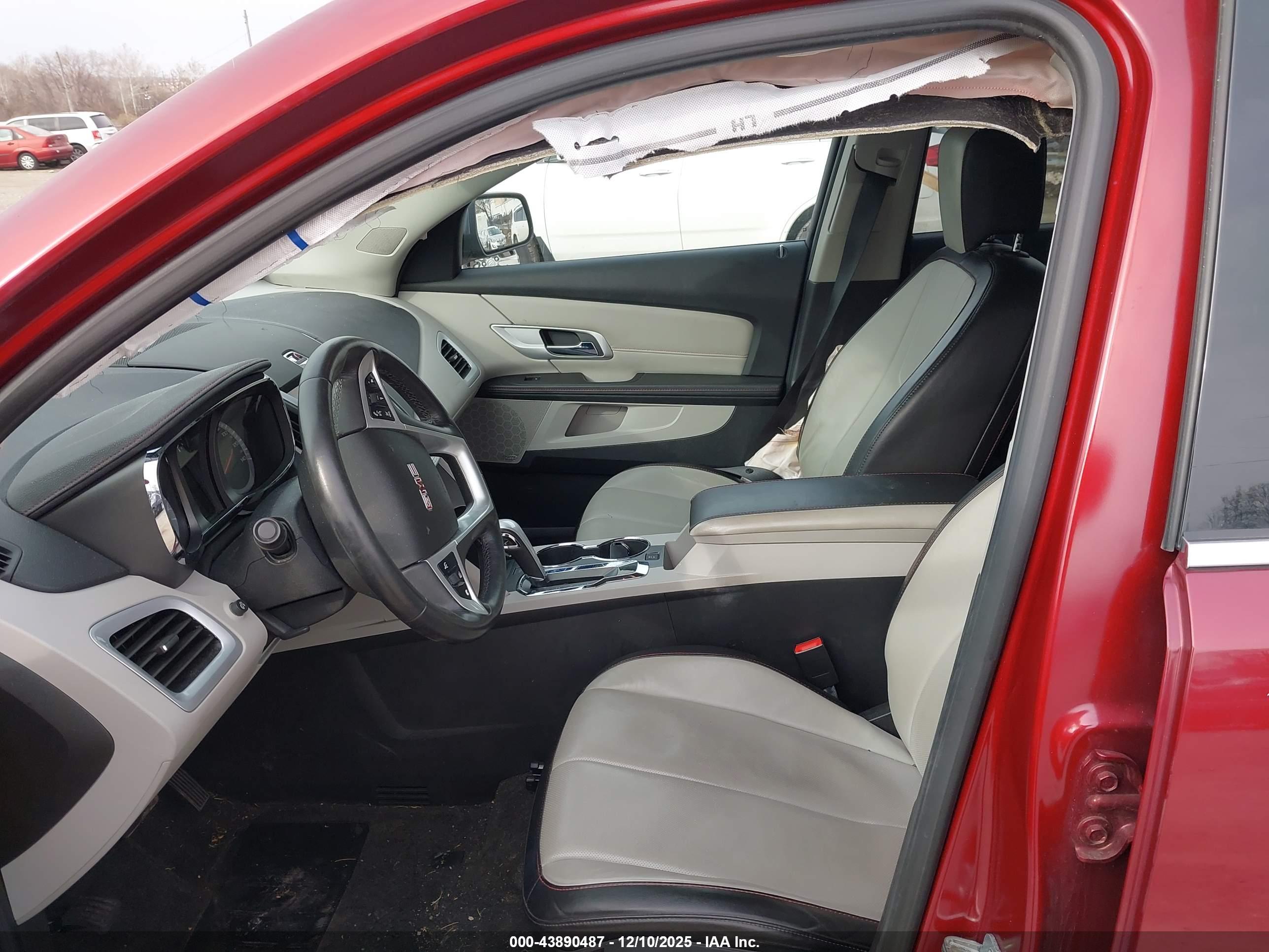 GMC TERRAIN image 5