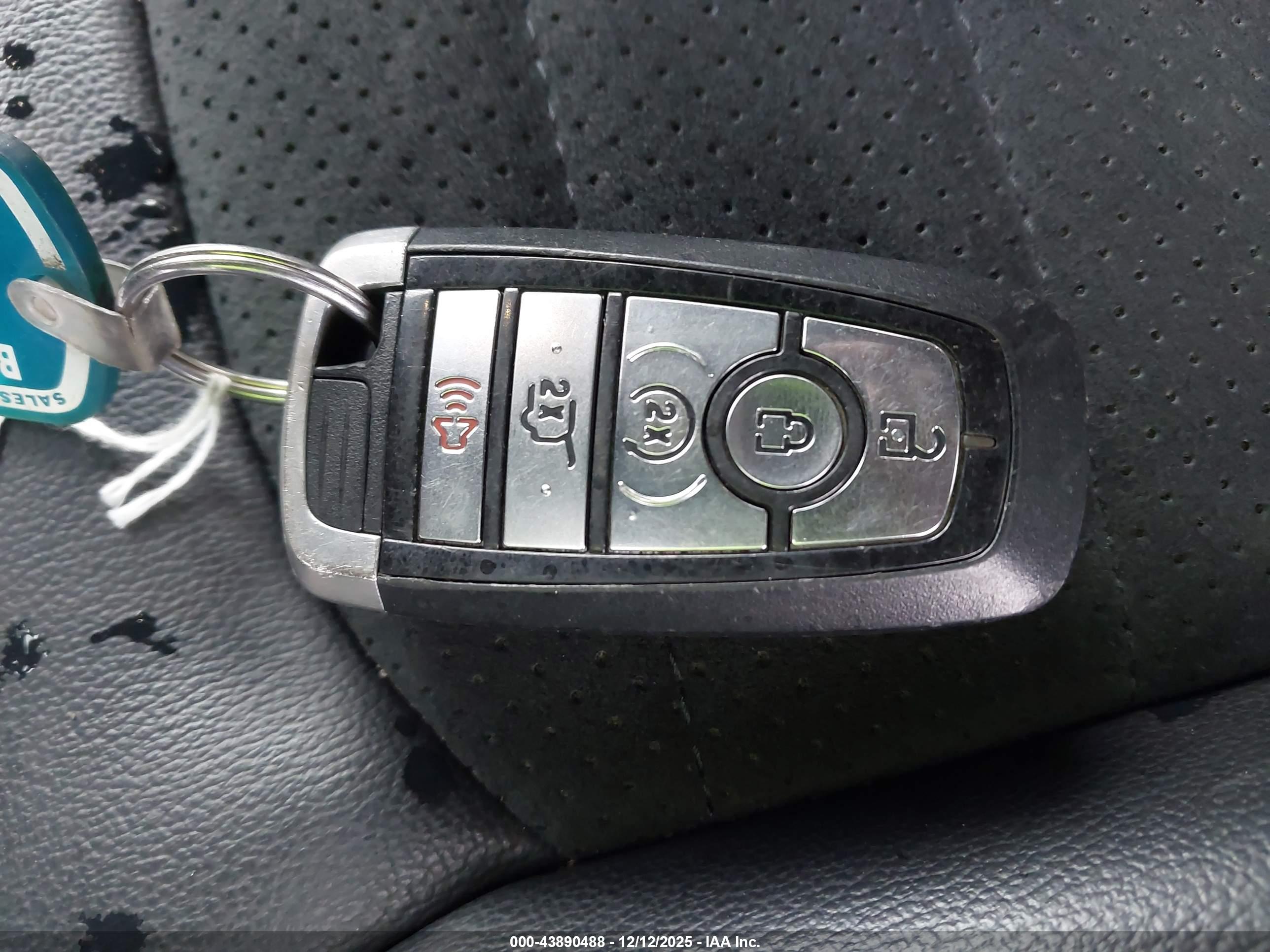 FORD EDGE image 11