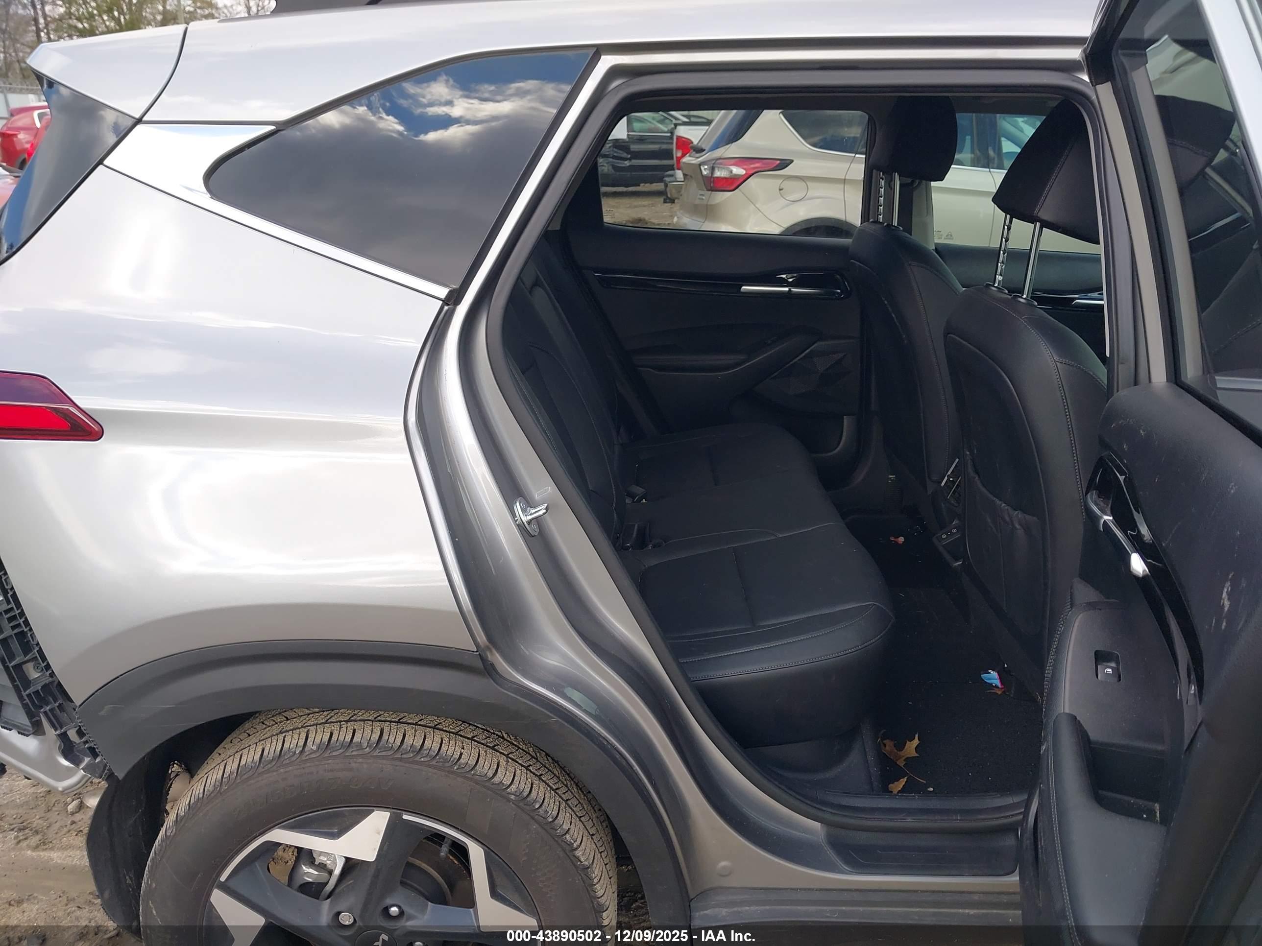KIA SELTOS image 8