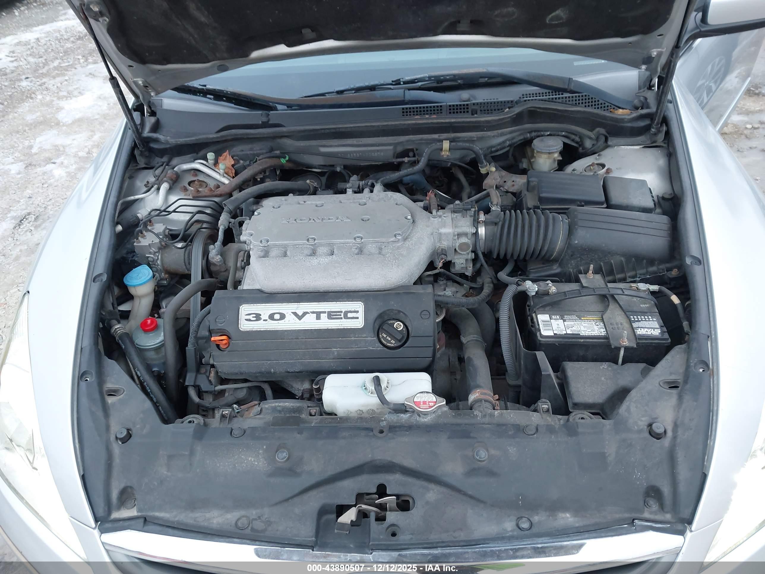 HONDA ACCORD image 10