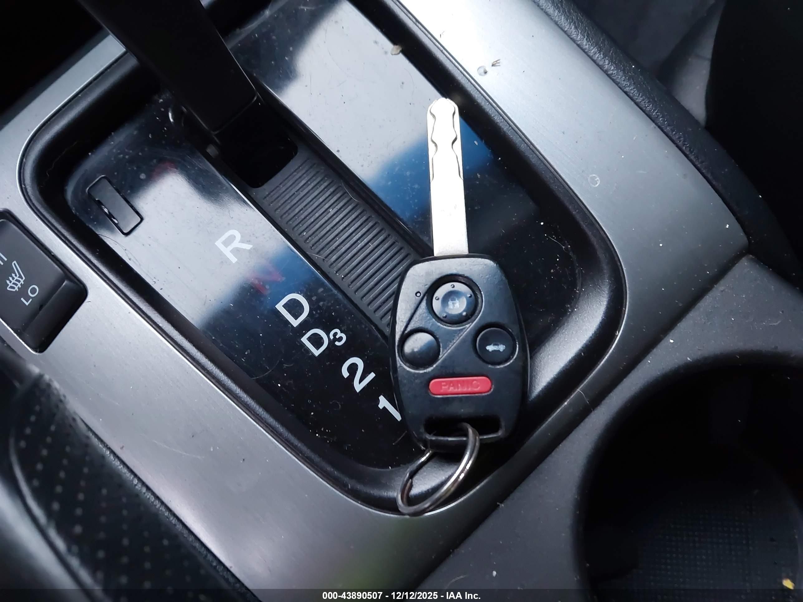 HONDA ACCORD image 11