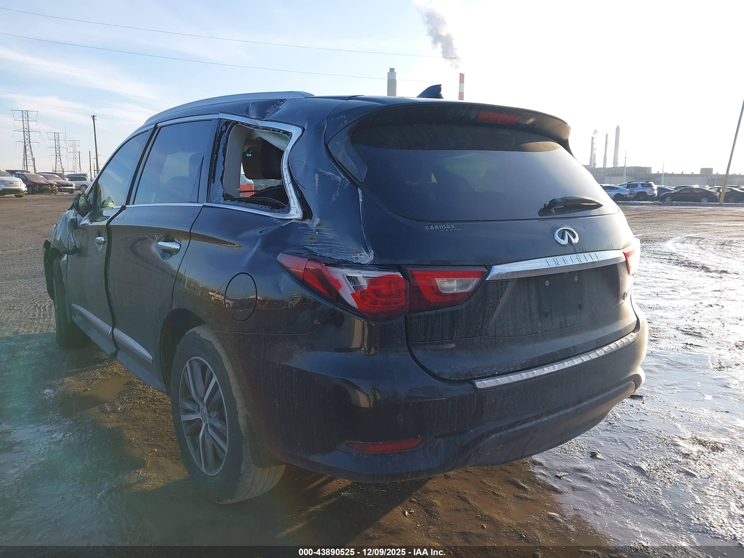 INFINITI QX60 image 3