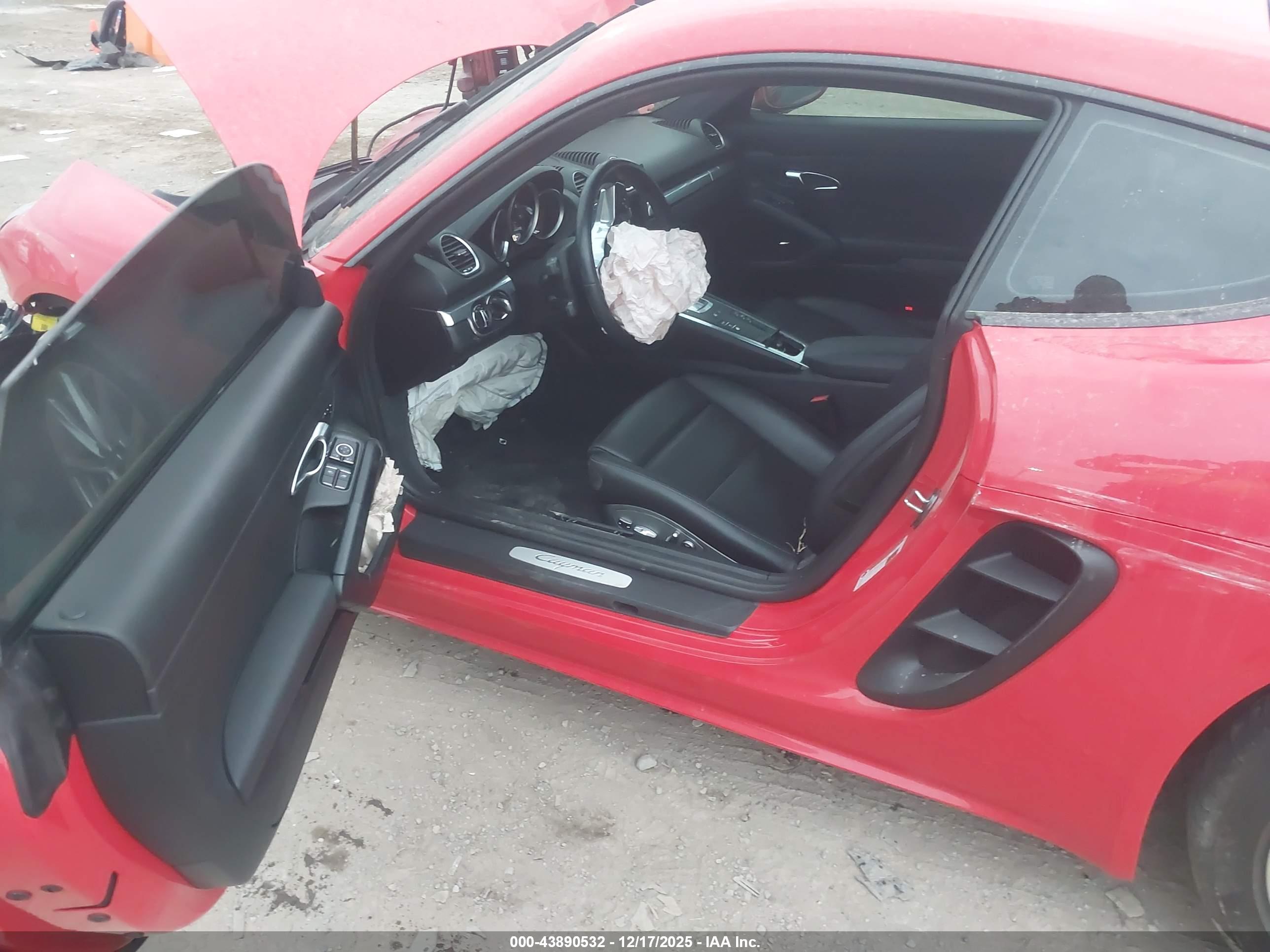 PORSCHE 718 image 5