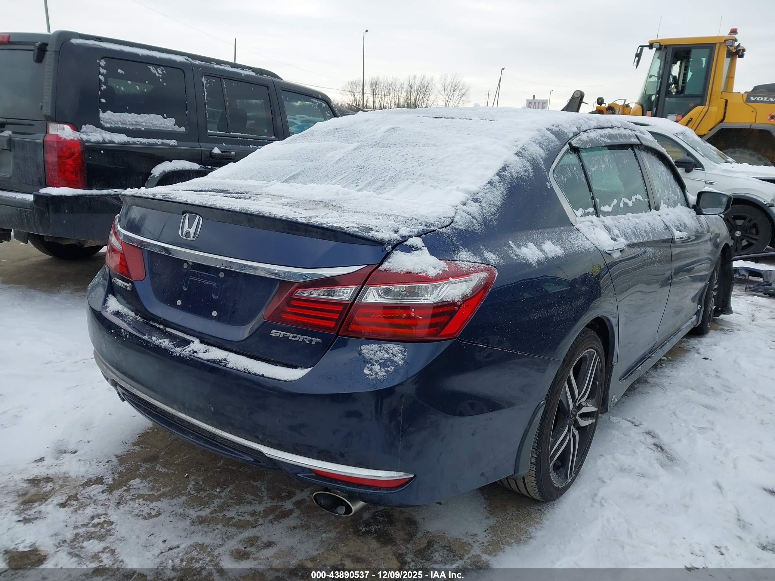 HONDA ACCORD image 4