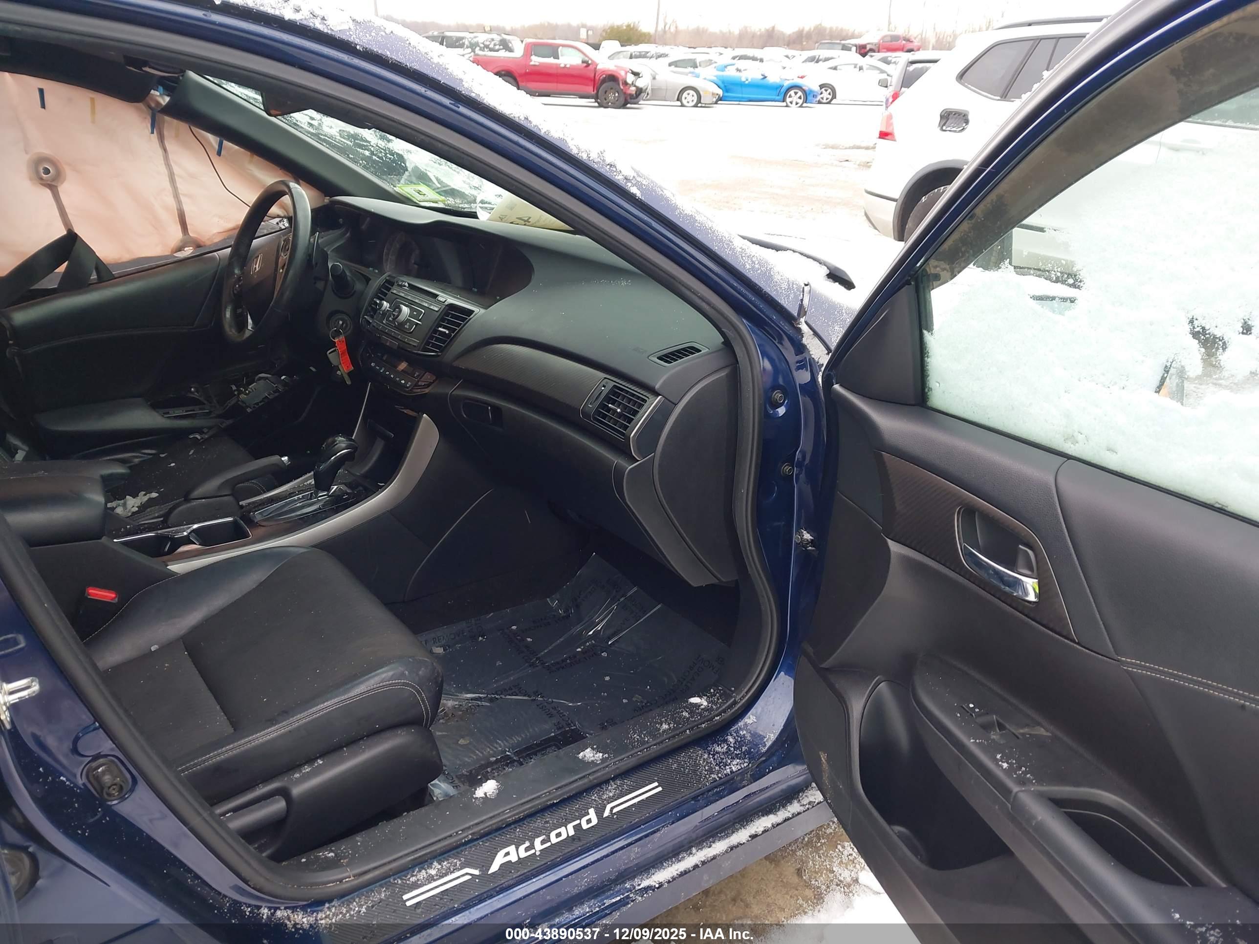 HONDA ACCORD image 5